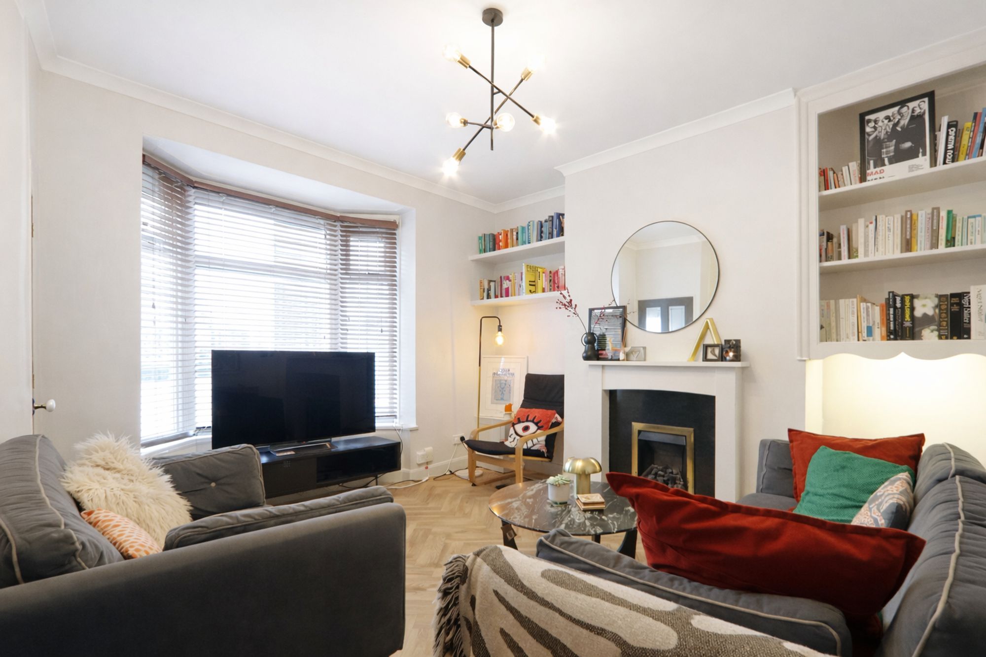 b0285768-3e10-40c4-9b1c-dfb556ef34ff