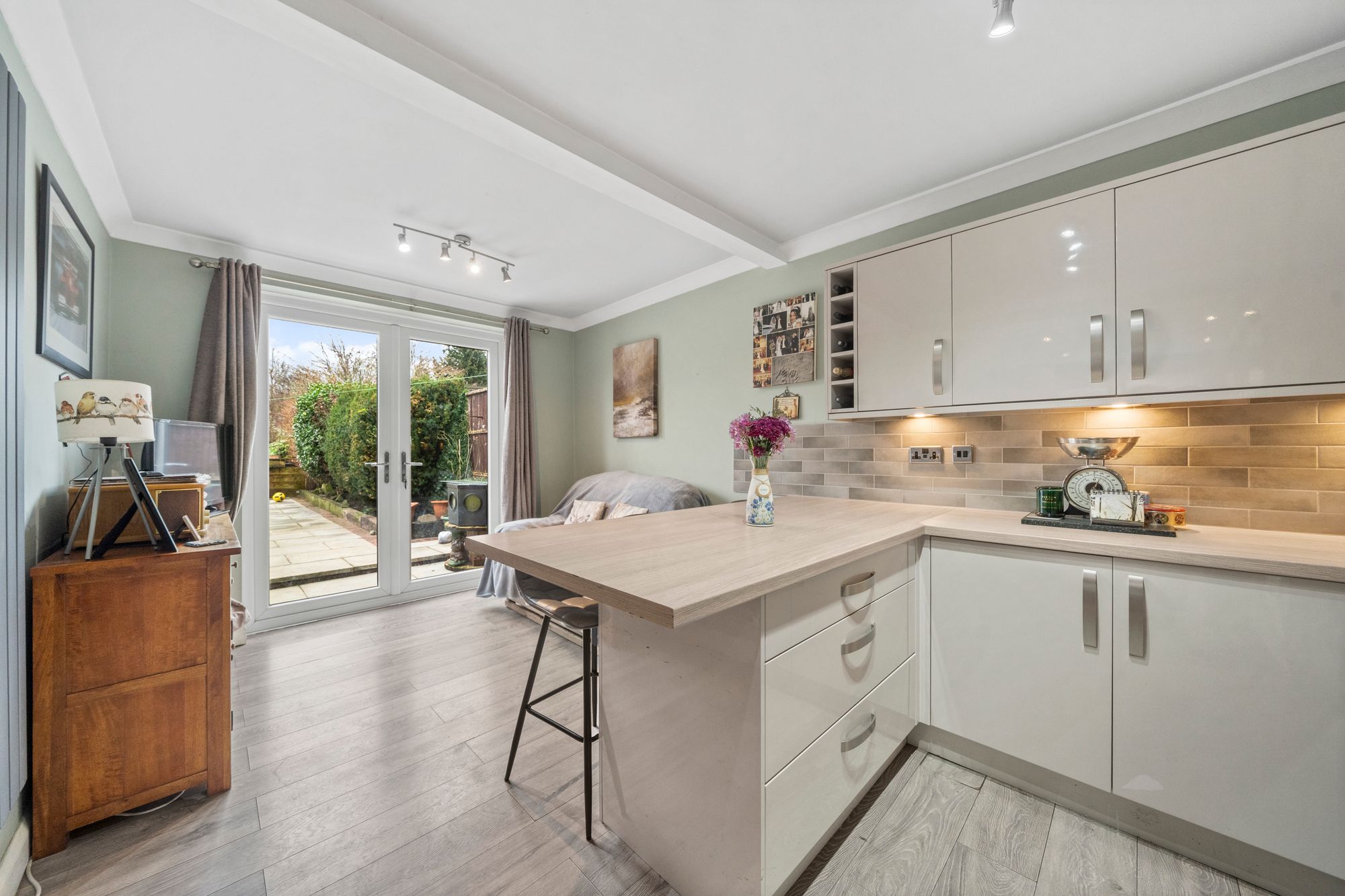 Chestnut Drive South, Leigh