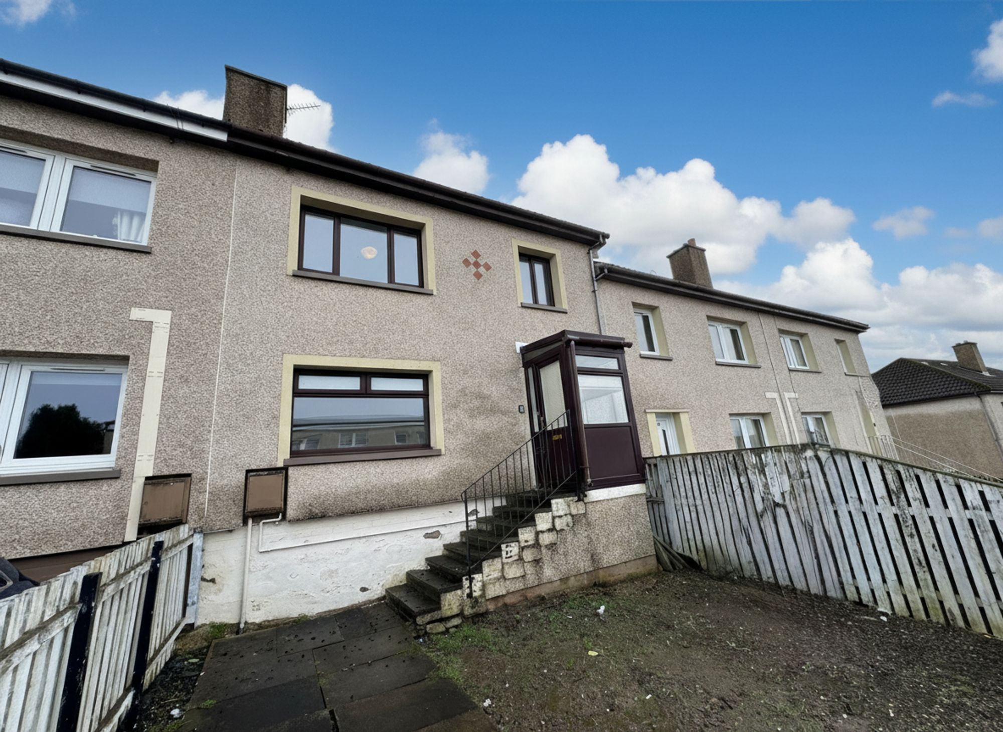 14 Erskine Wynd, Oakley
