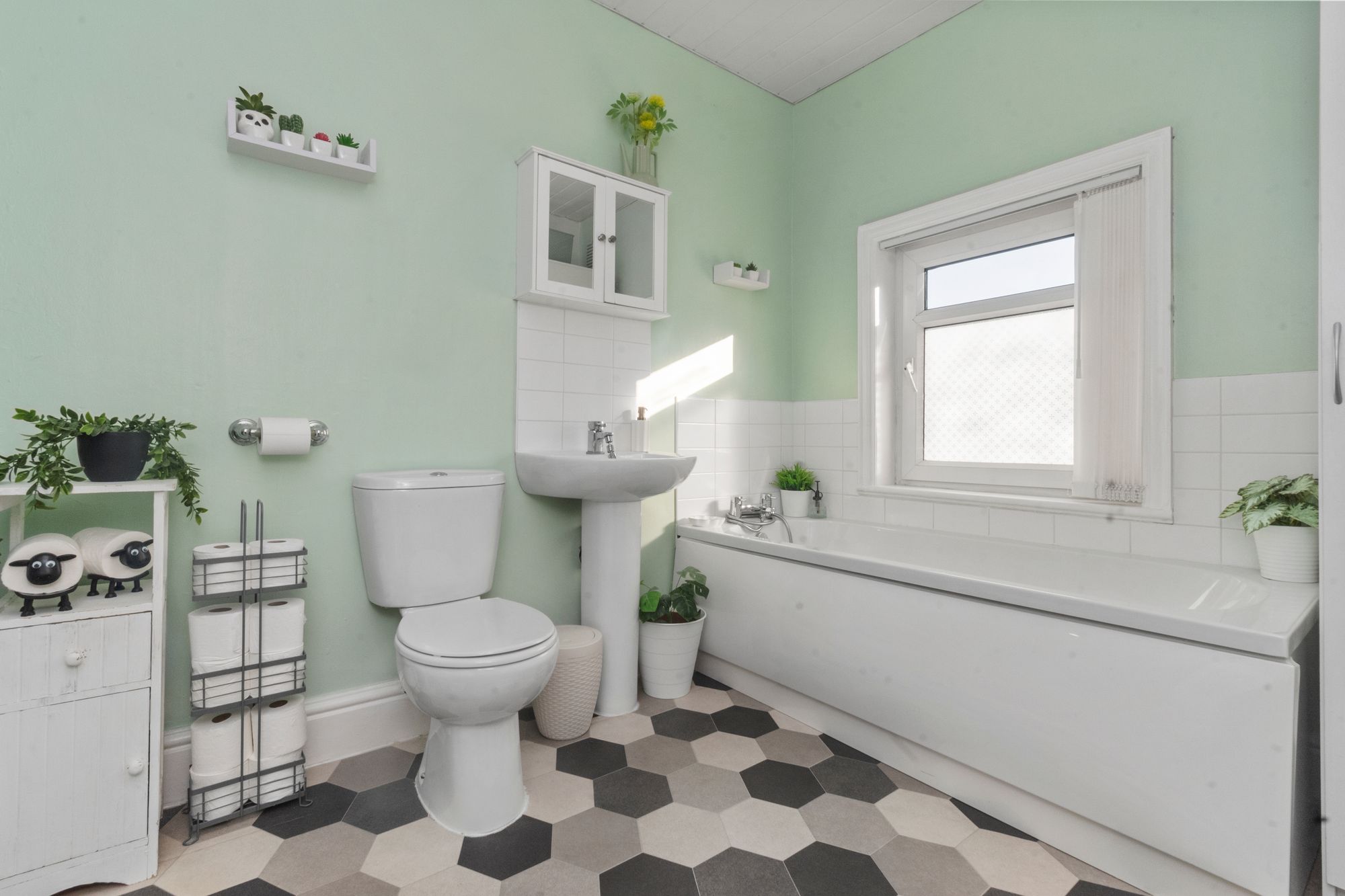 Haresfinch Road, St. Helens, WA11