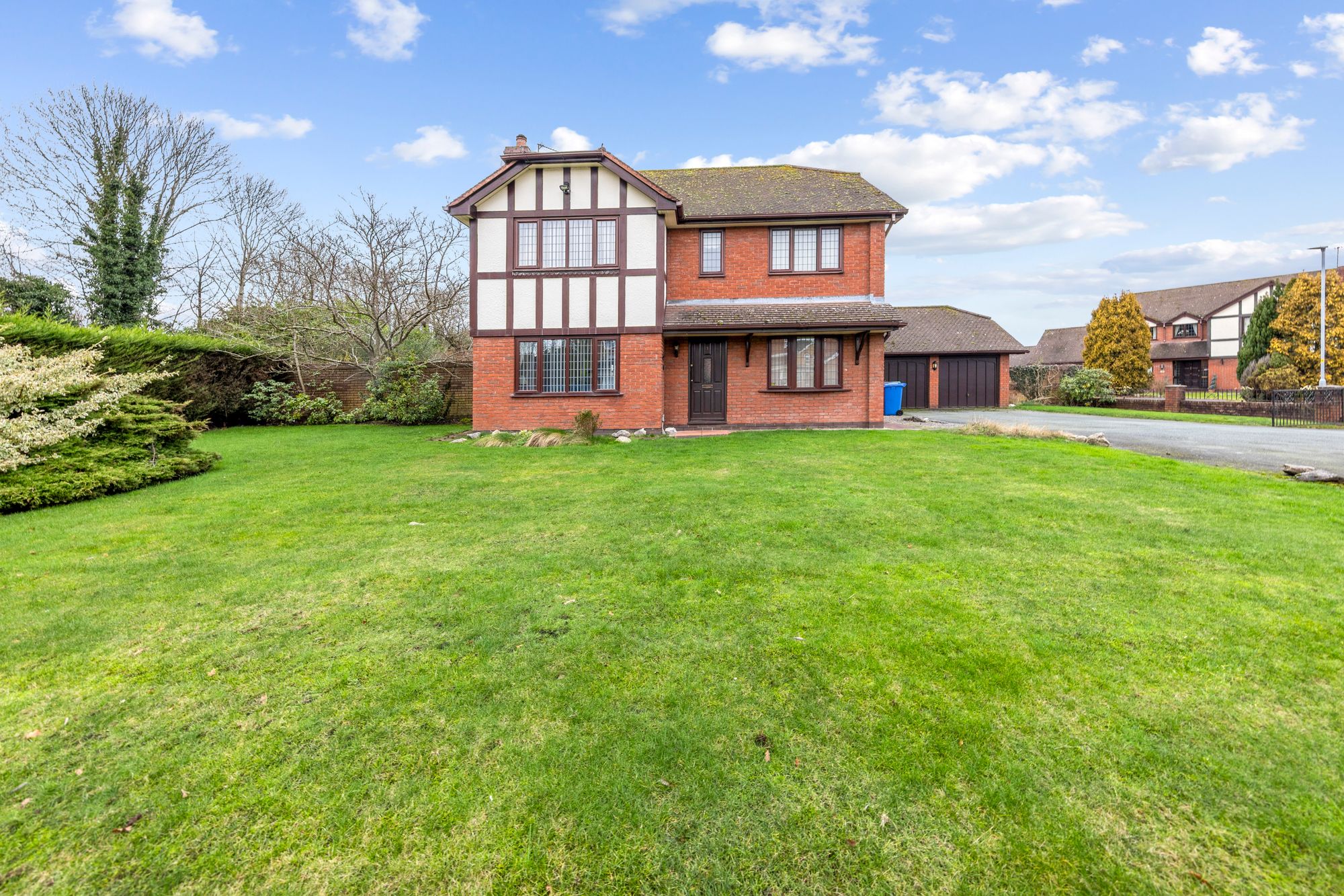 Tilman Close, Great Sankey, WA5