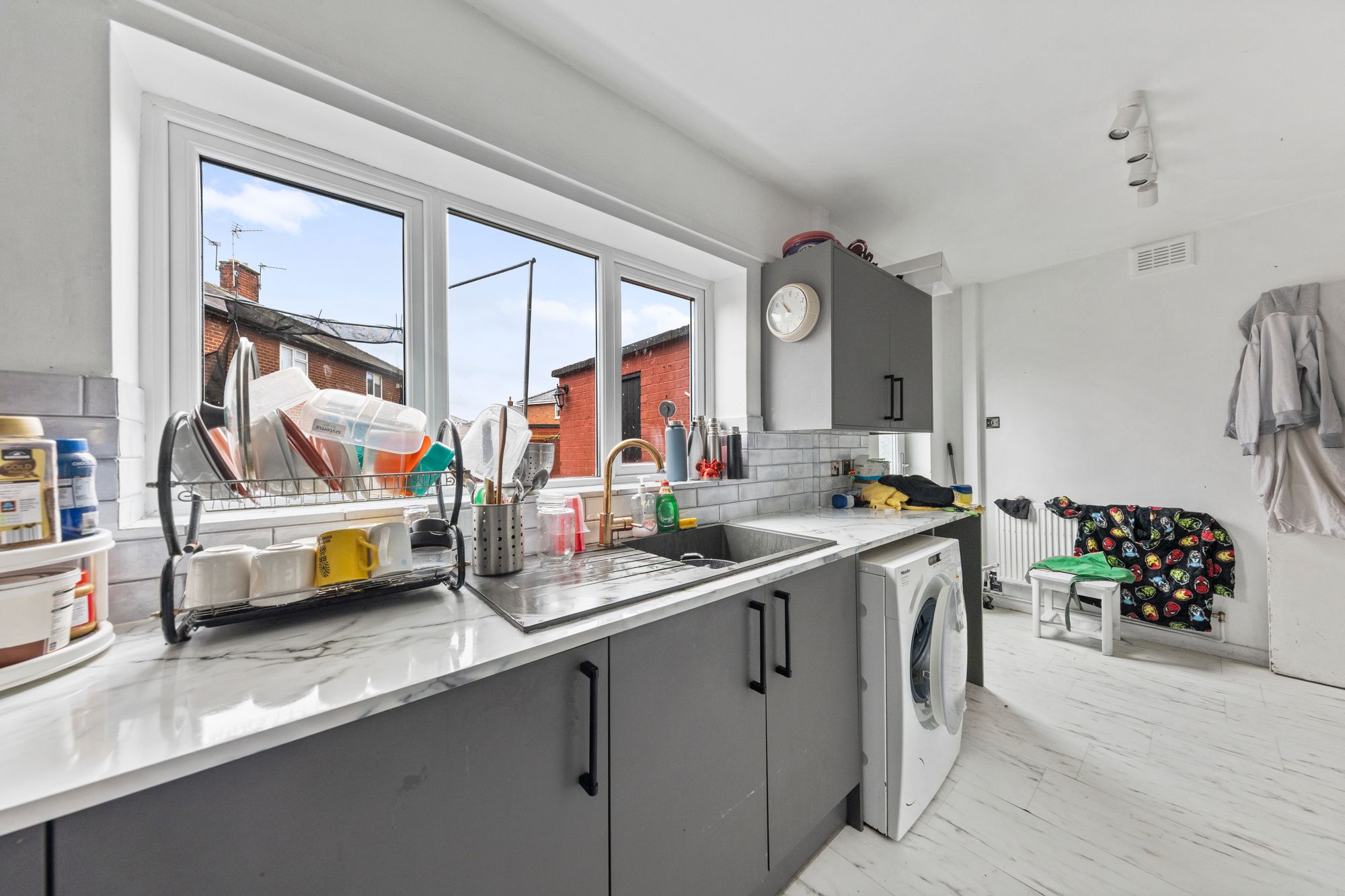 Kendal Avenue, Warrington