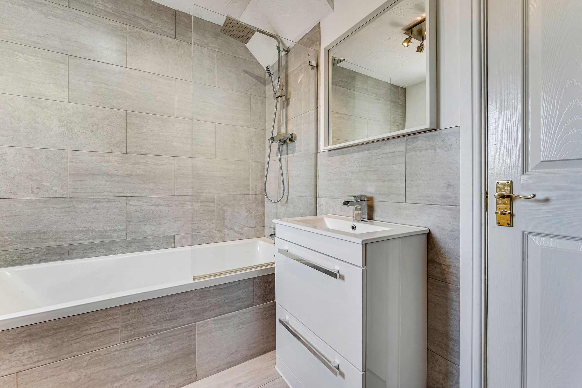 Warrington Road, Warrington