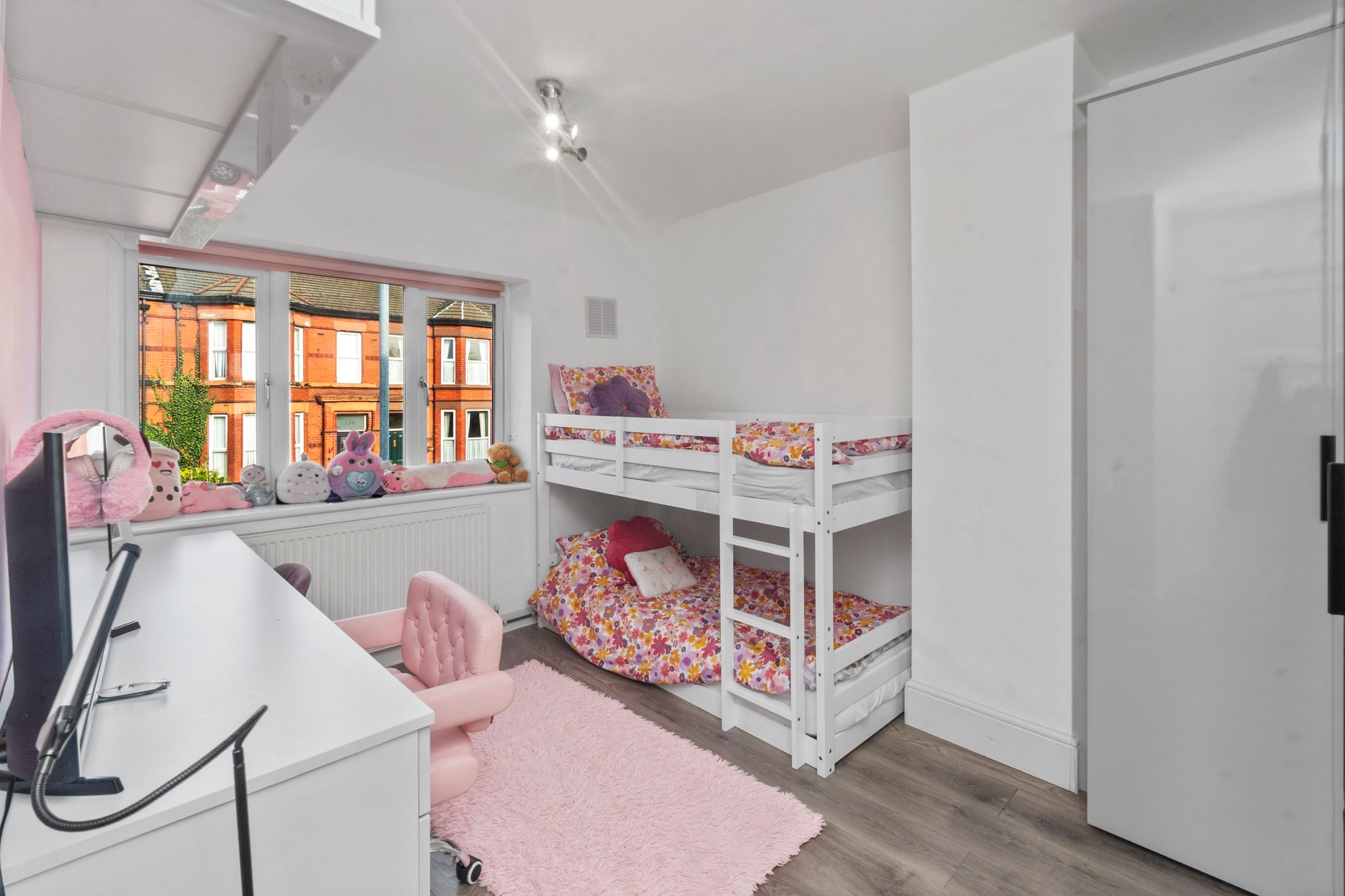 Prescot Road, St. Helens, WA10