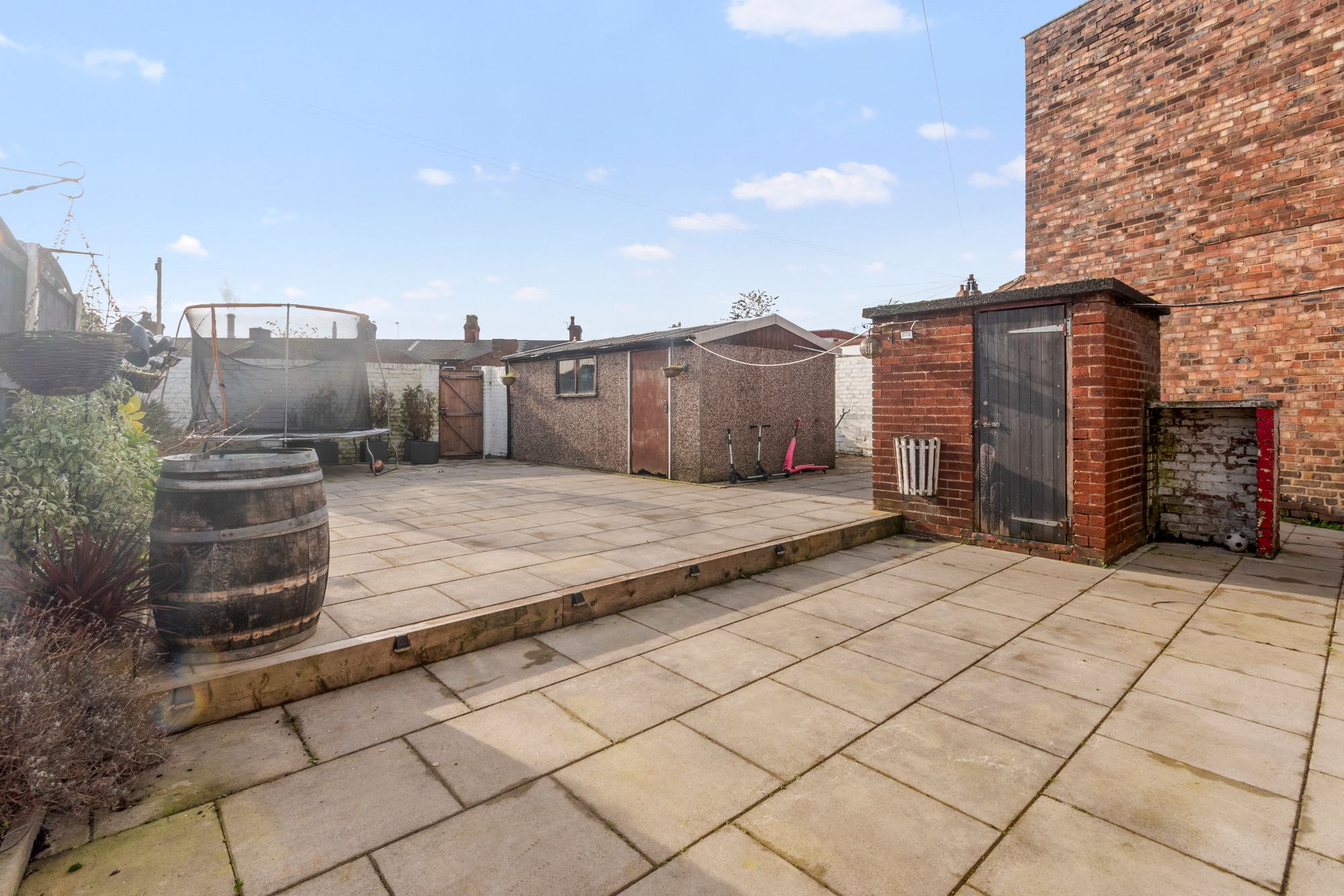 Prescot Road, St. Helens, WA10