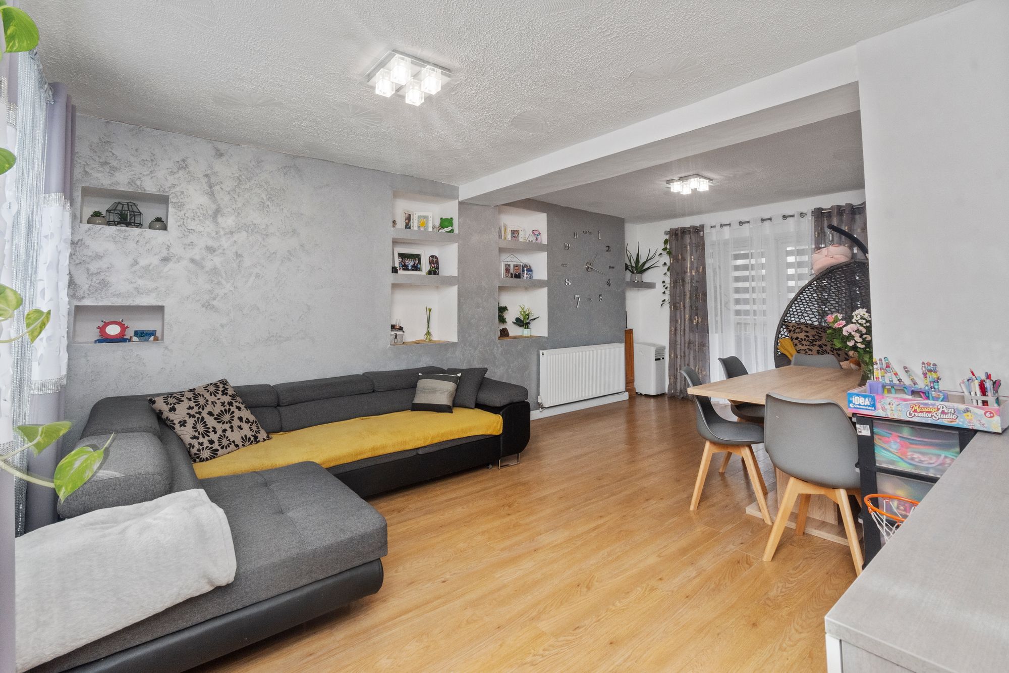 Hunter Avenue, Warrington