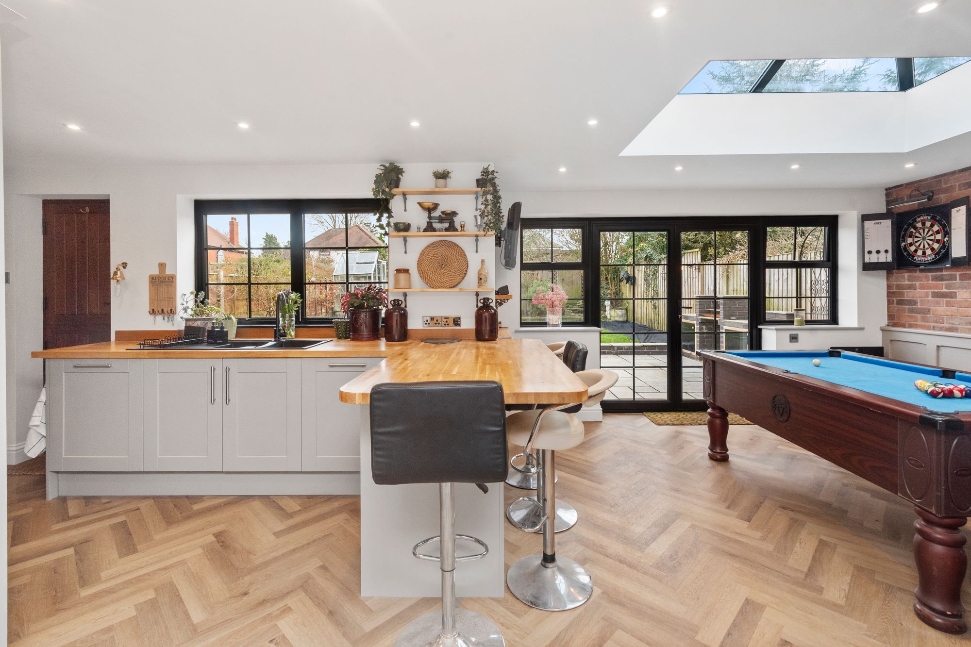 Monroe Close, Warrington