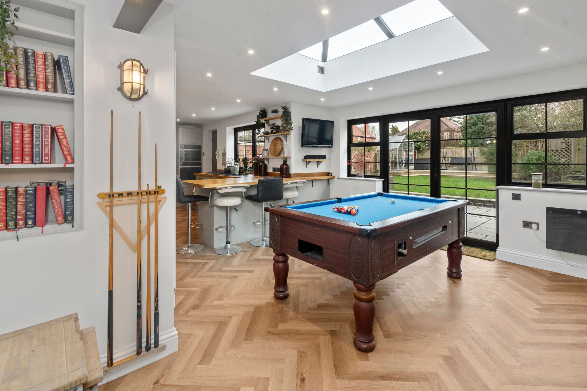 Monroe Close, Warrington