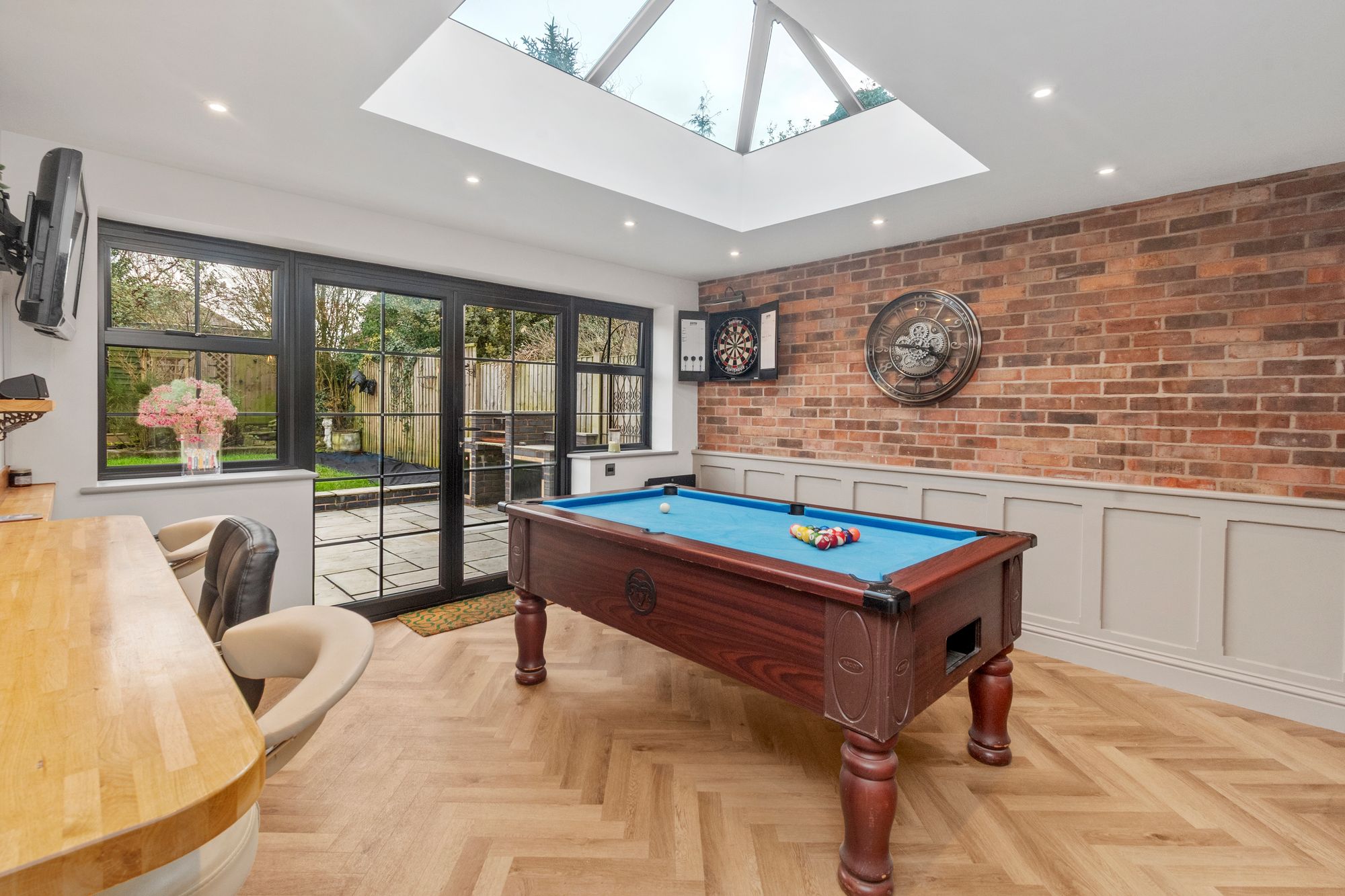 Monroe Close, Warrington