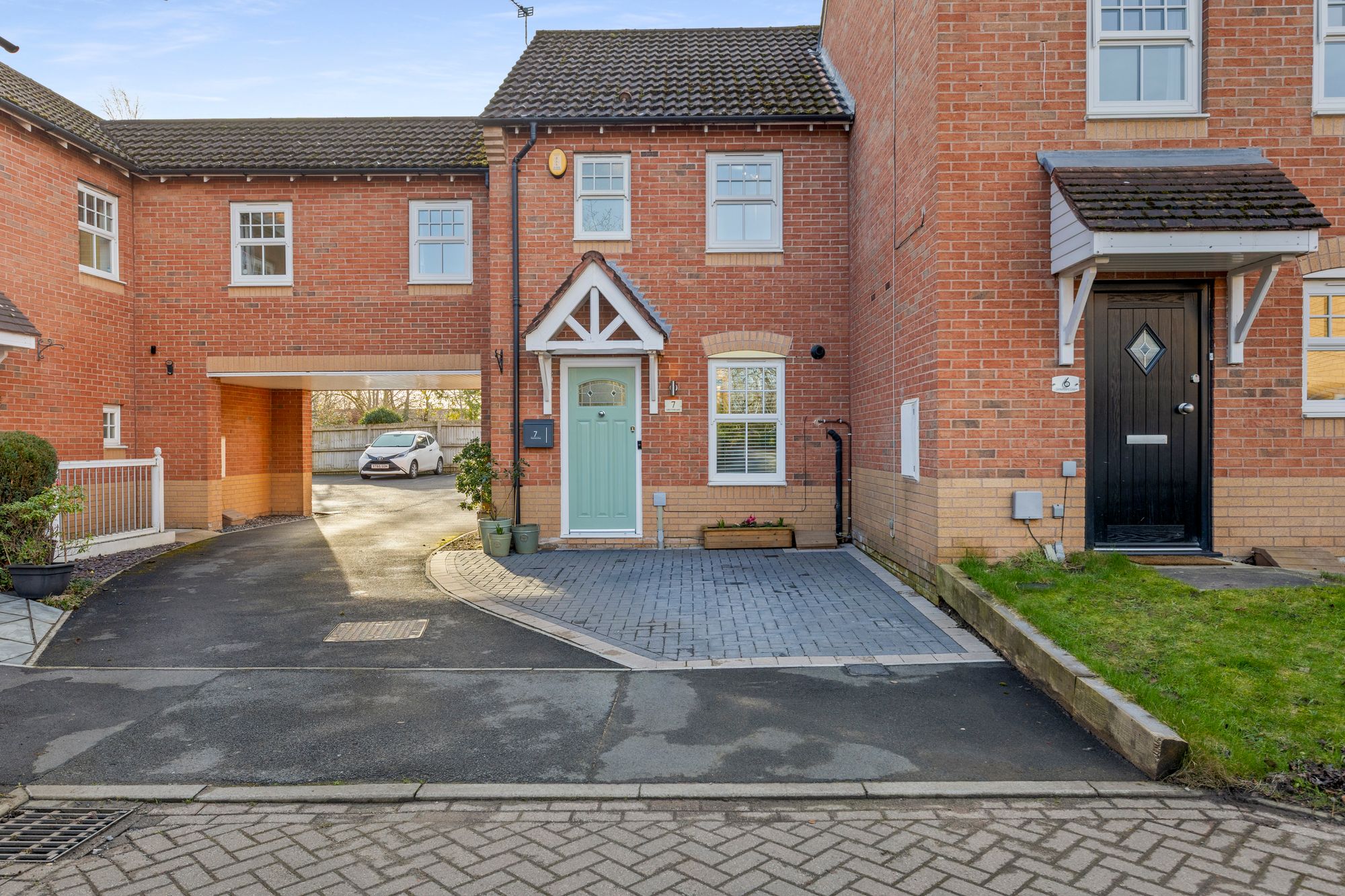 Greyfriars Close, Fearnhead, WA2