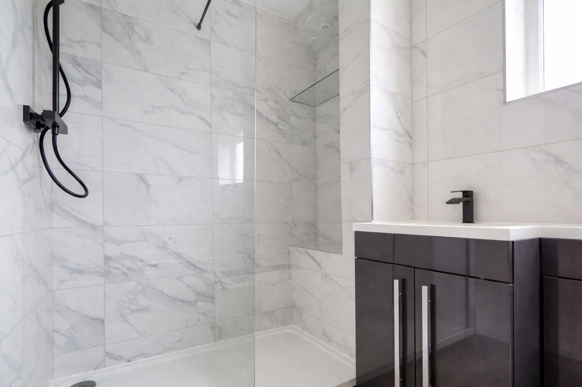 0b2c1635-3362-4a36-9e21-d7c5759e92aa