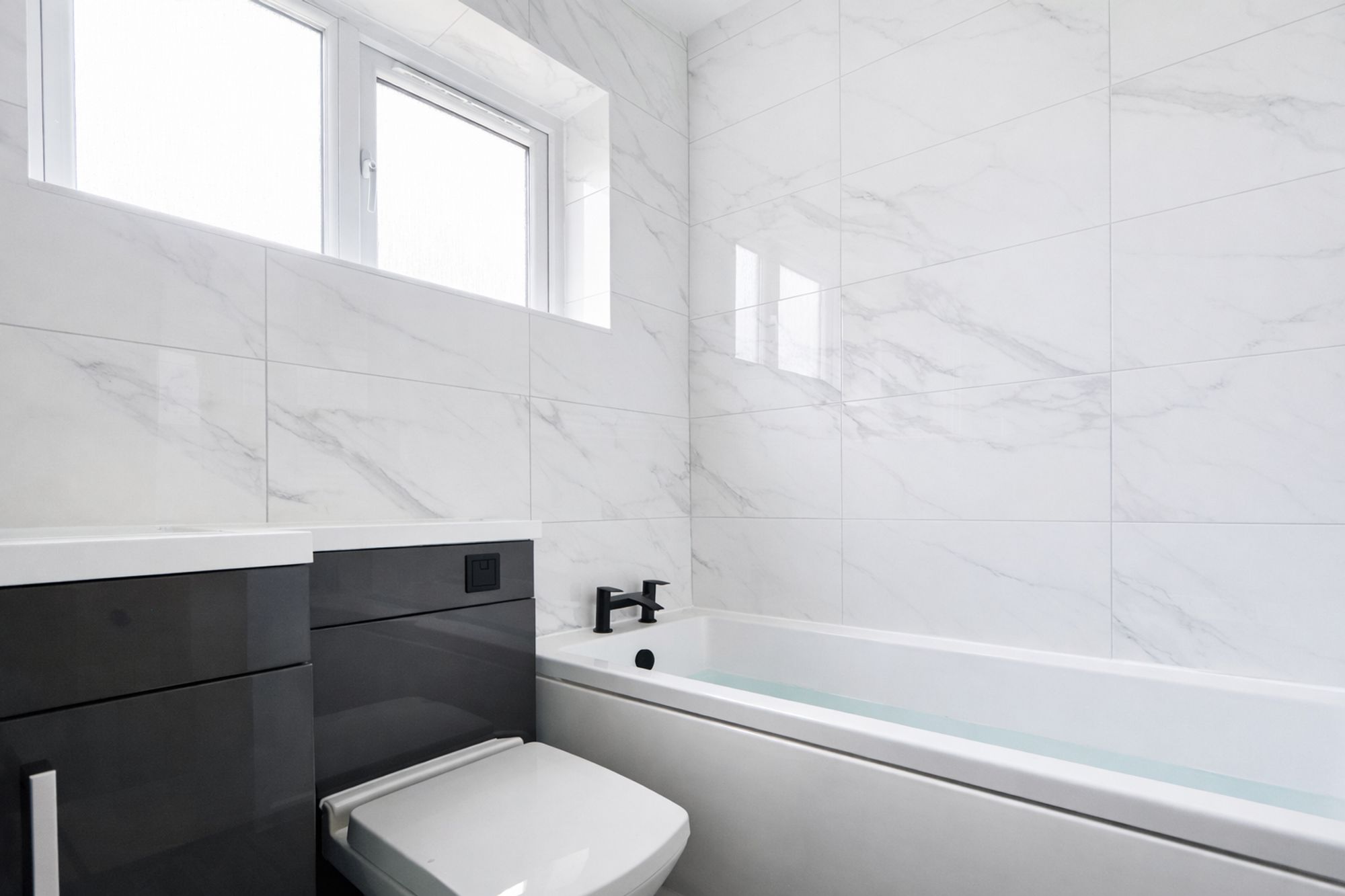 0bf78e4e-e1f4-4c8e-8154-f1832ded890d