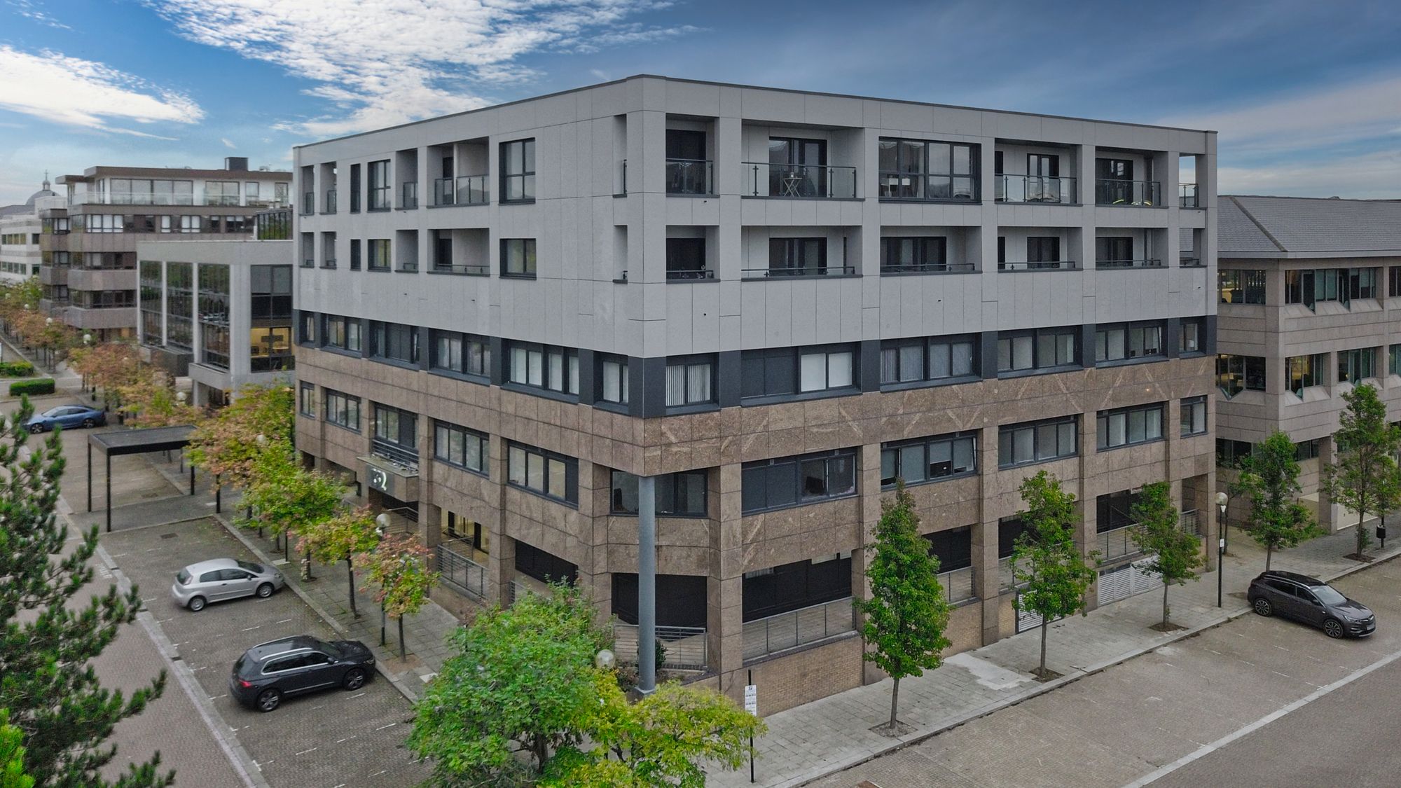 152 Silbury Boulevard, Milton Keynes, MK9