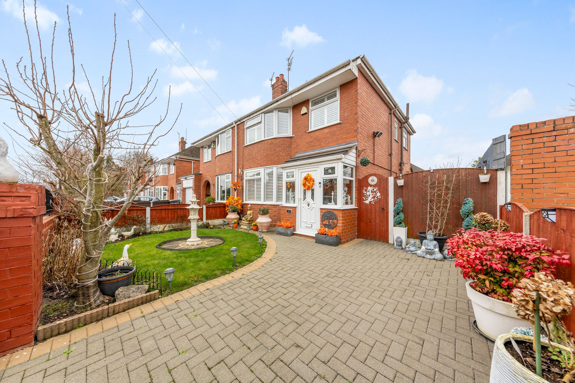 Lynham Avenue, Great Sankey, WA5