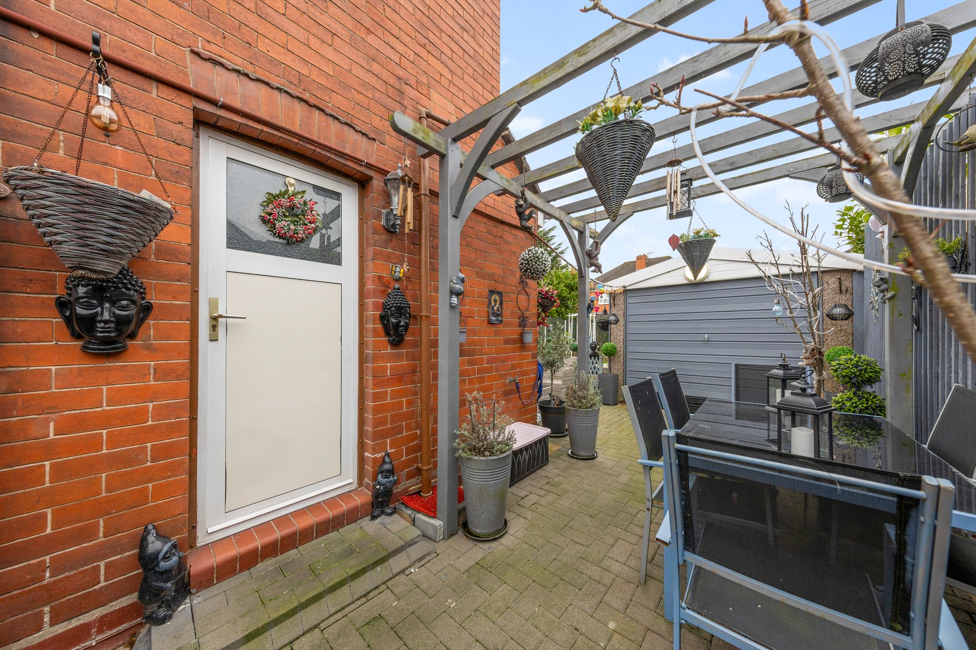 Lynham Avenue, Warrington