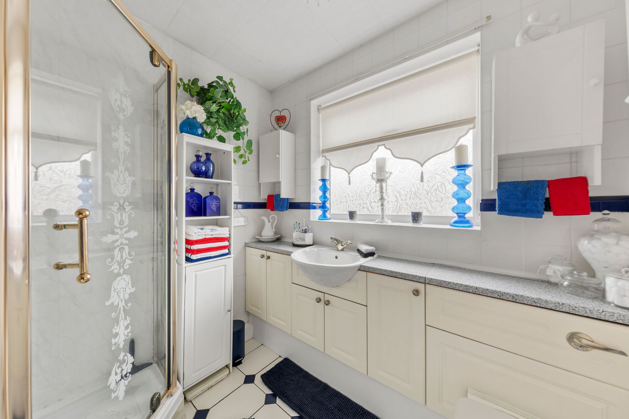 Lynham Avenue, Warrington