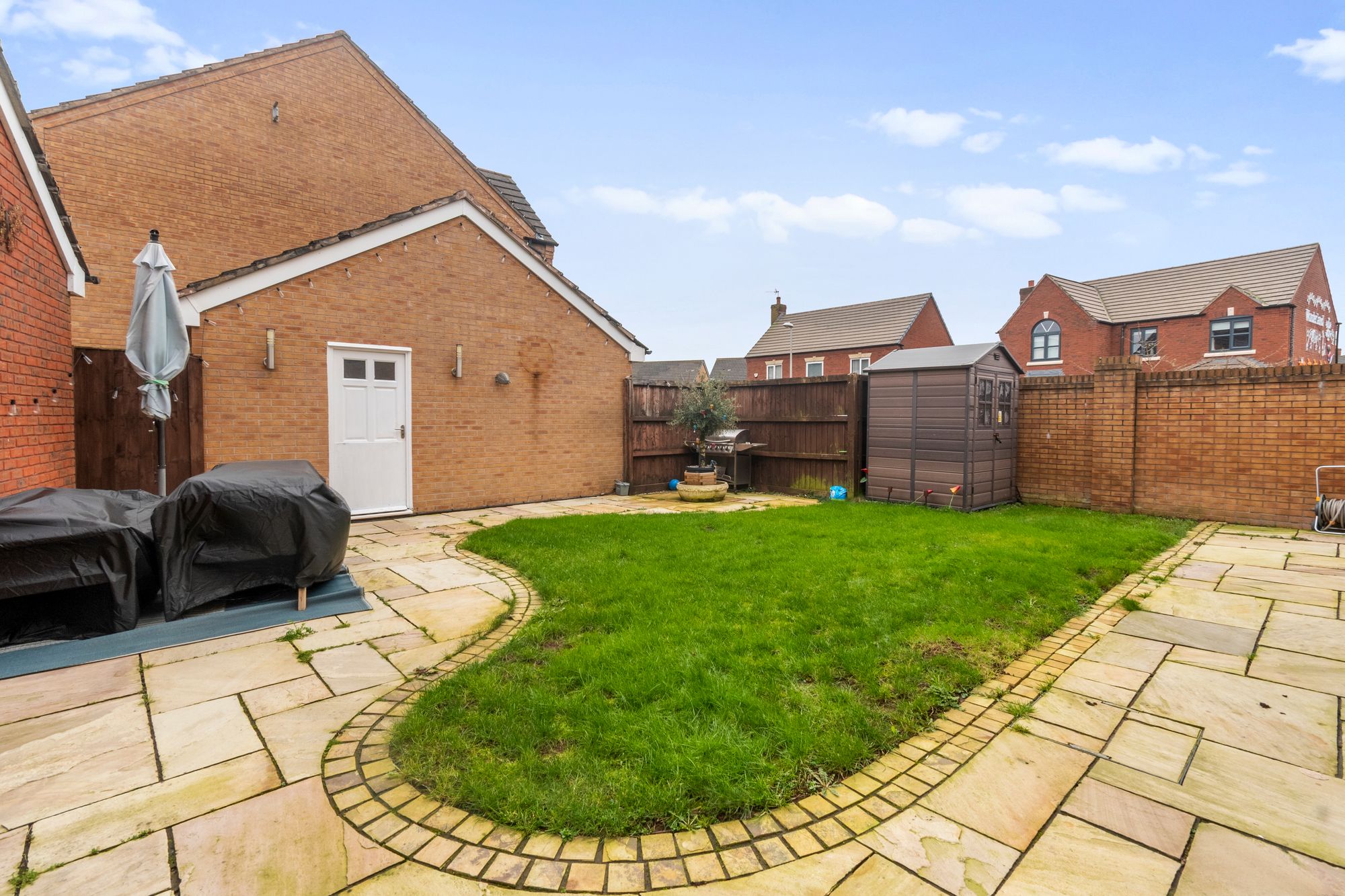 Ellington Way, St. Helens, WA9