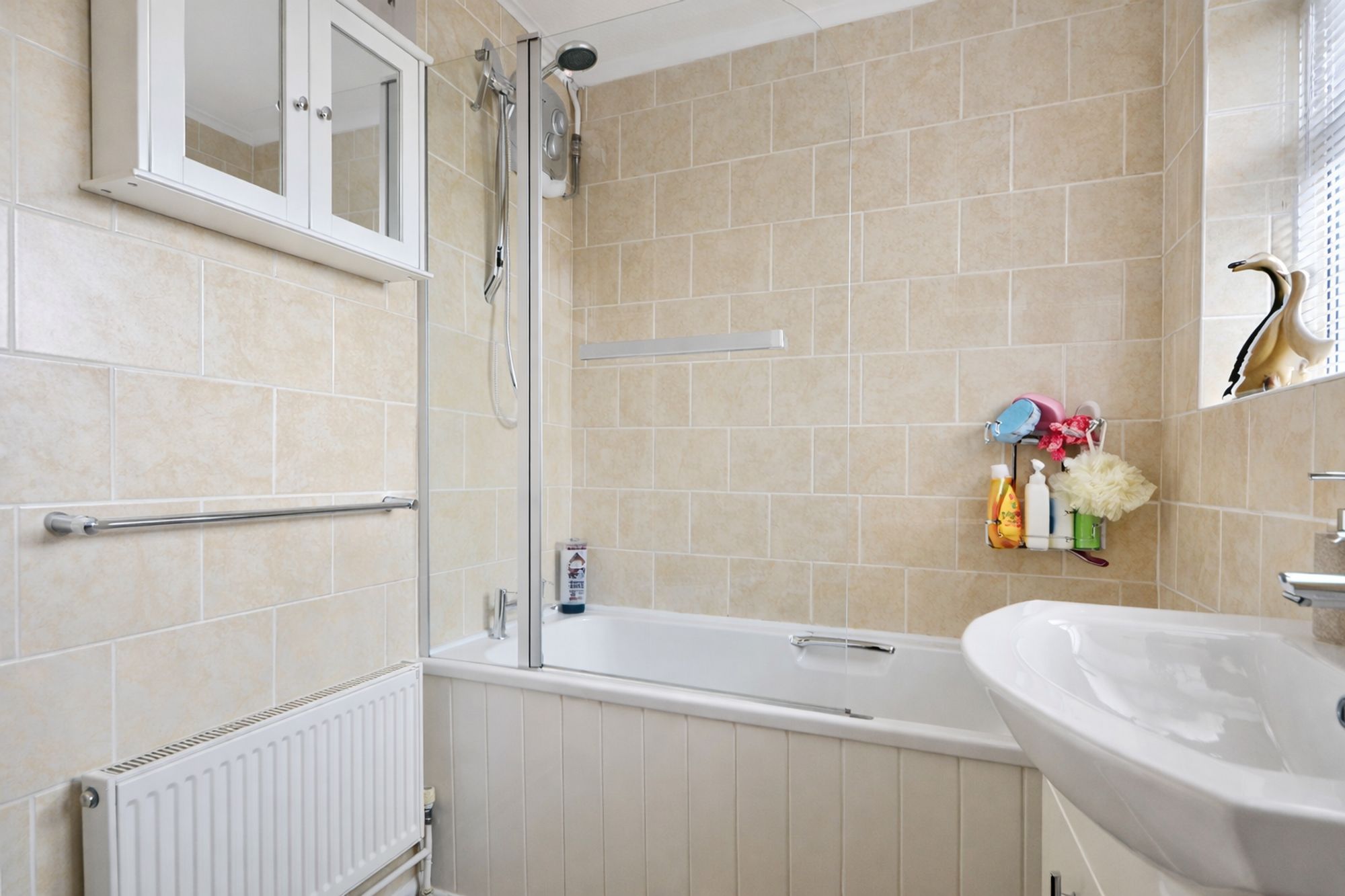 5ca6e9b5-e1a7-40bd-bd21-3901c02bc57c