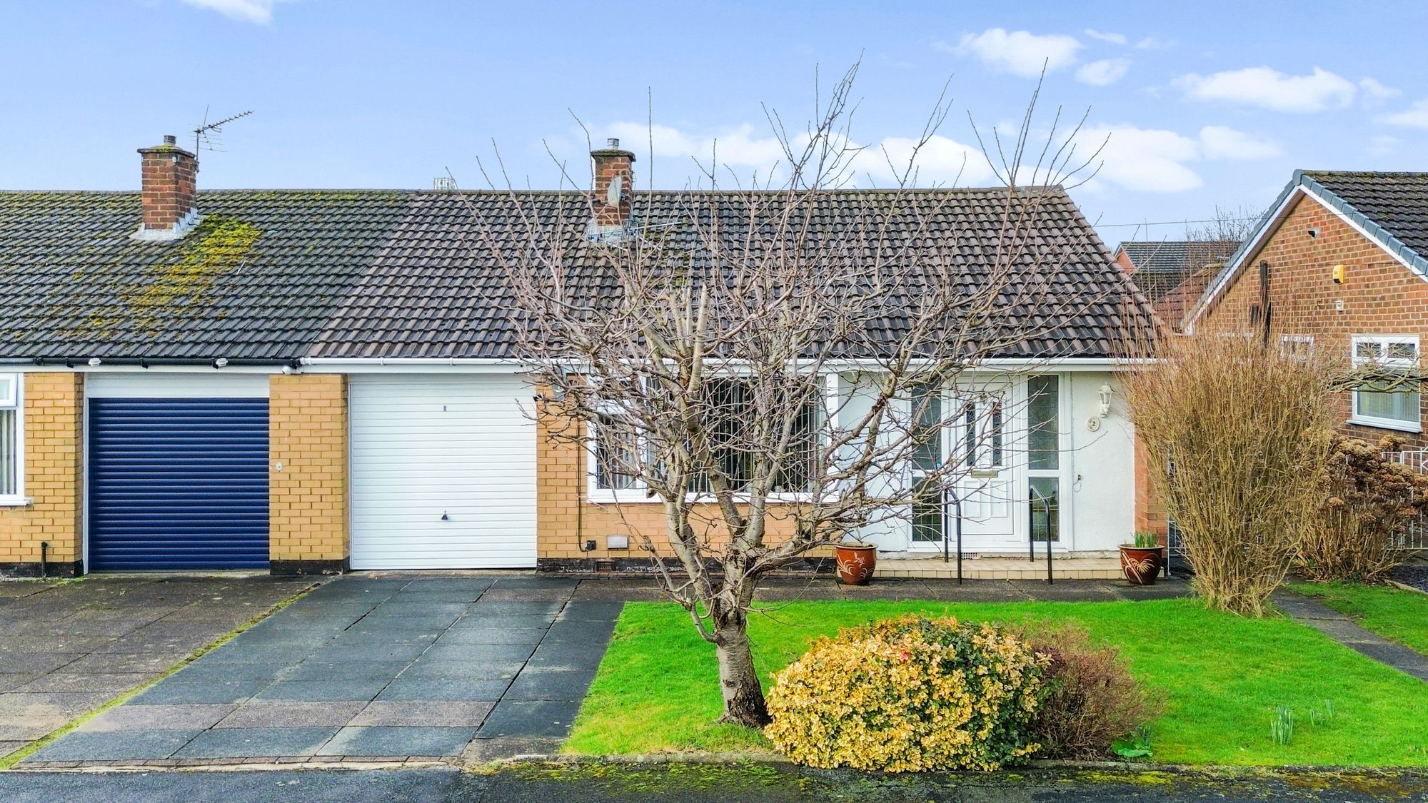 Dounrey Close, Fearnhead, WA2