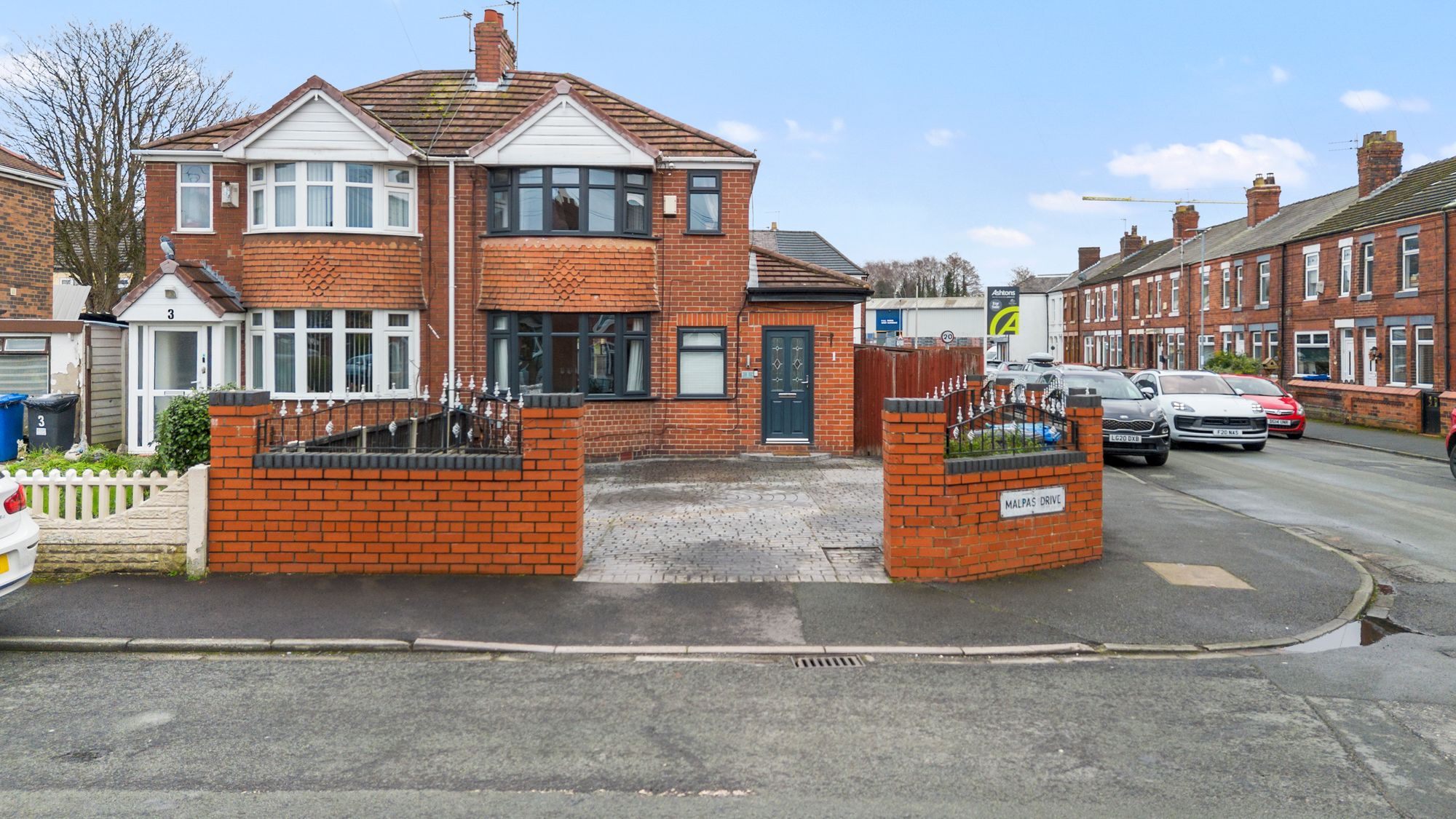 Malpas Drive, Great Sankey, WA5