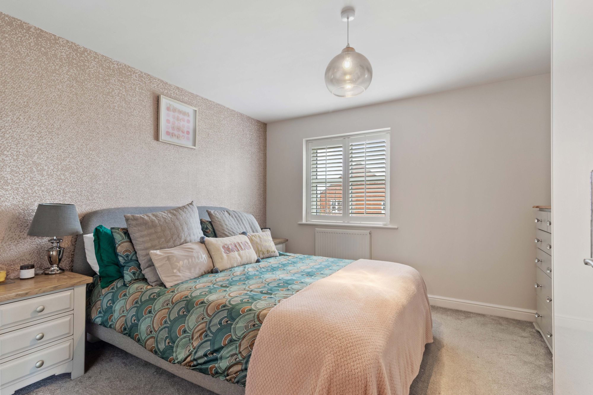 Hamilton Close, Warrington