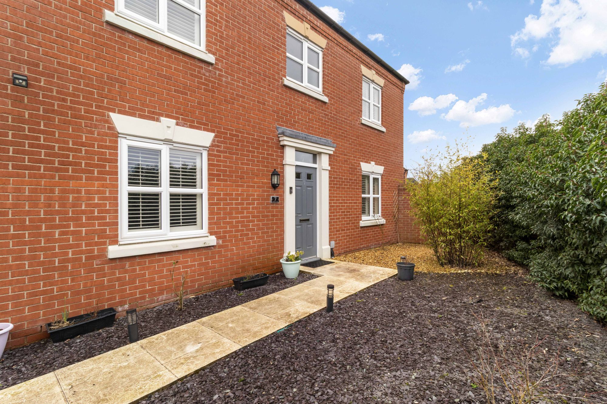 Hamilton Close, Warrington