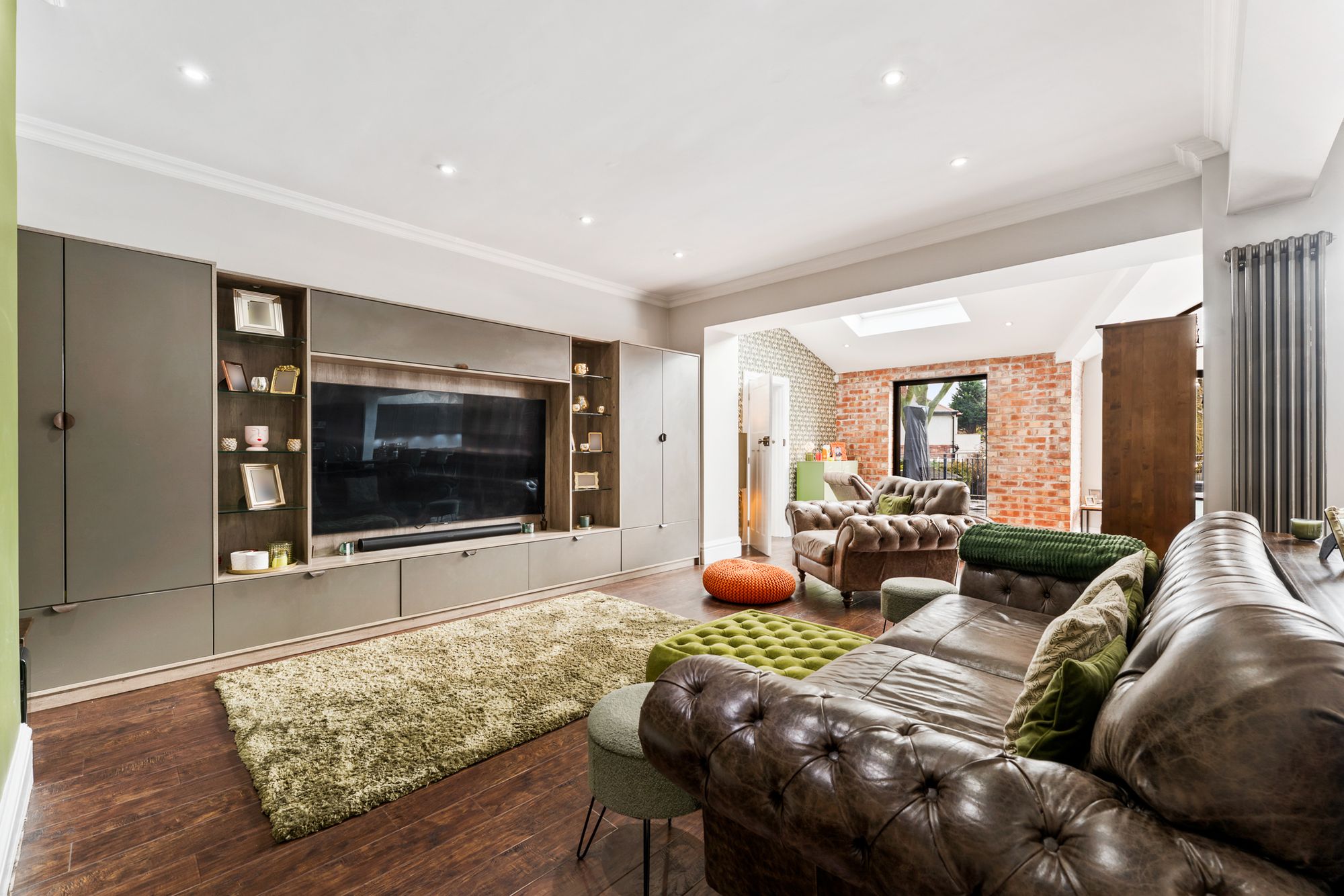 West Avenue, Warrington