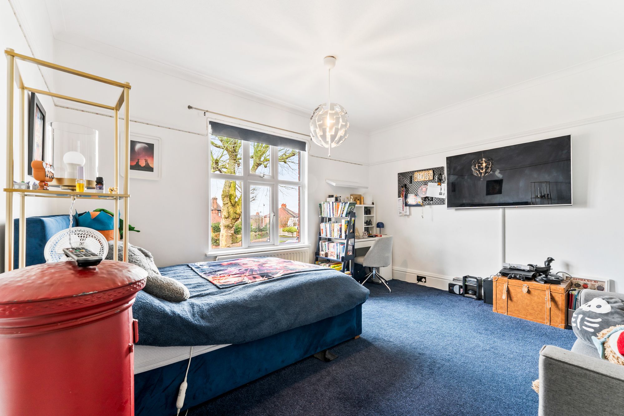 West Avenue, Warrington