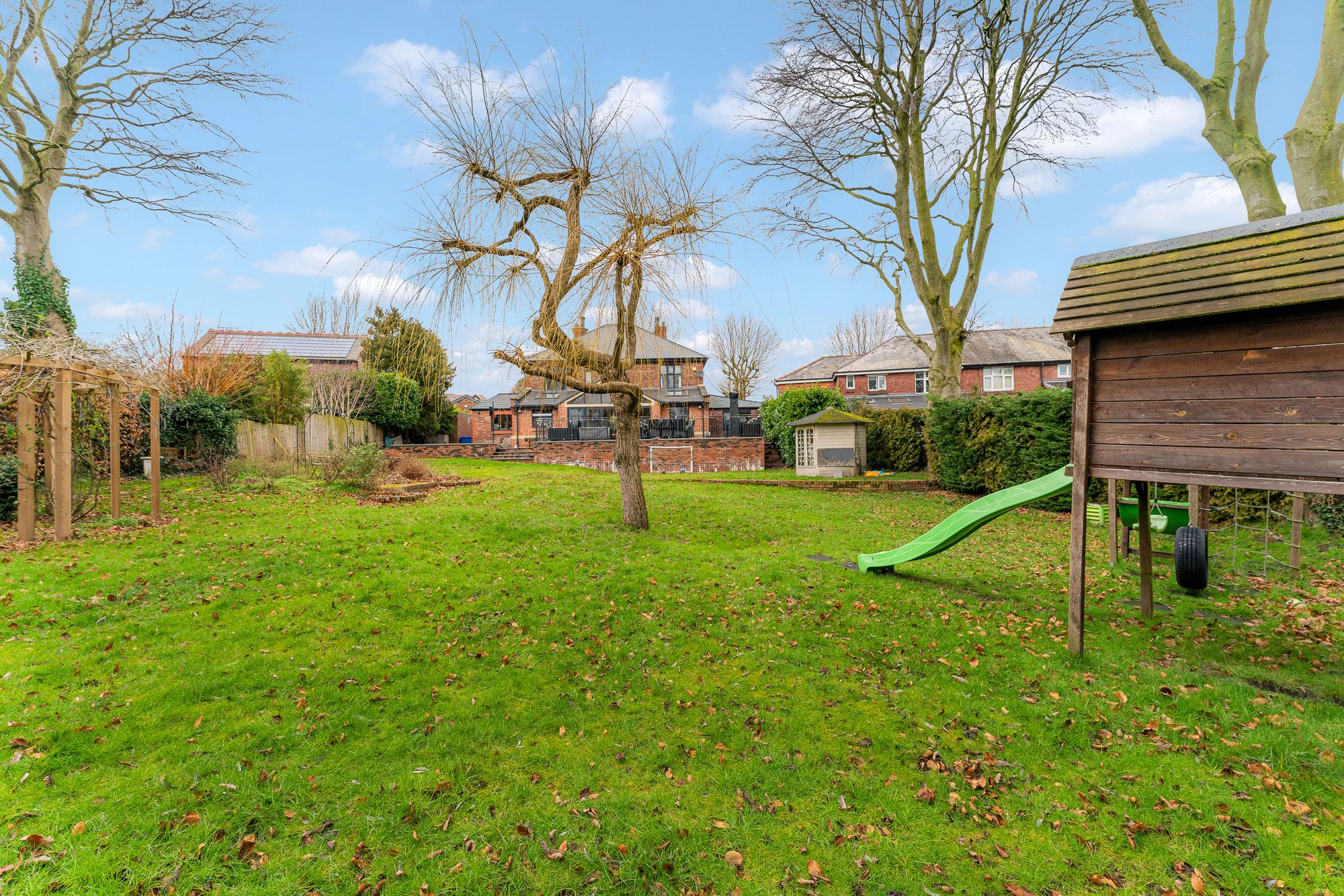 West Avenue, Warrington