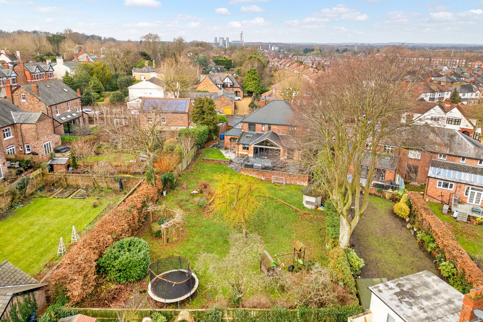 West Avenue, Warrington