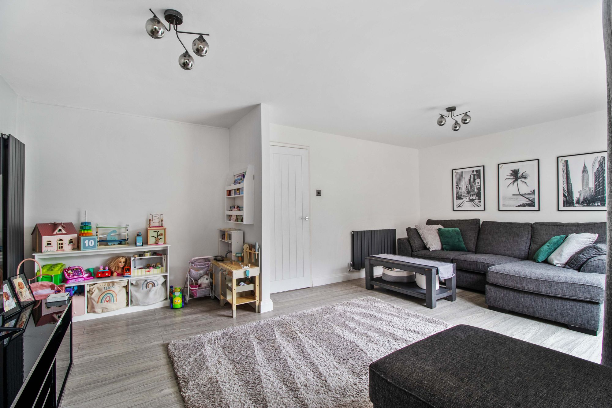 Landseer Avenue, Warrington