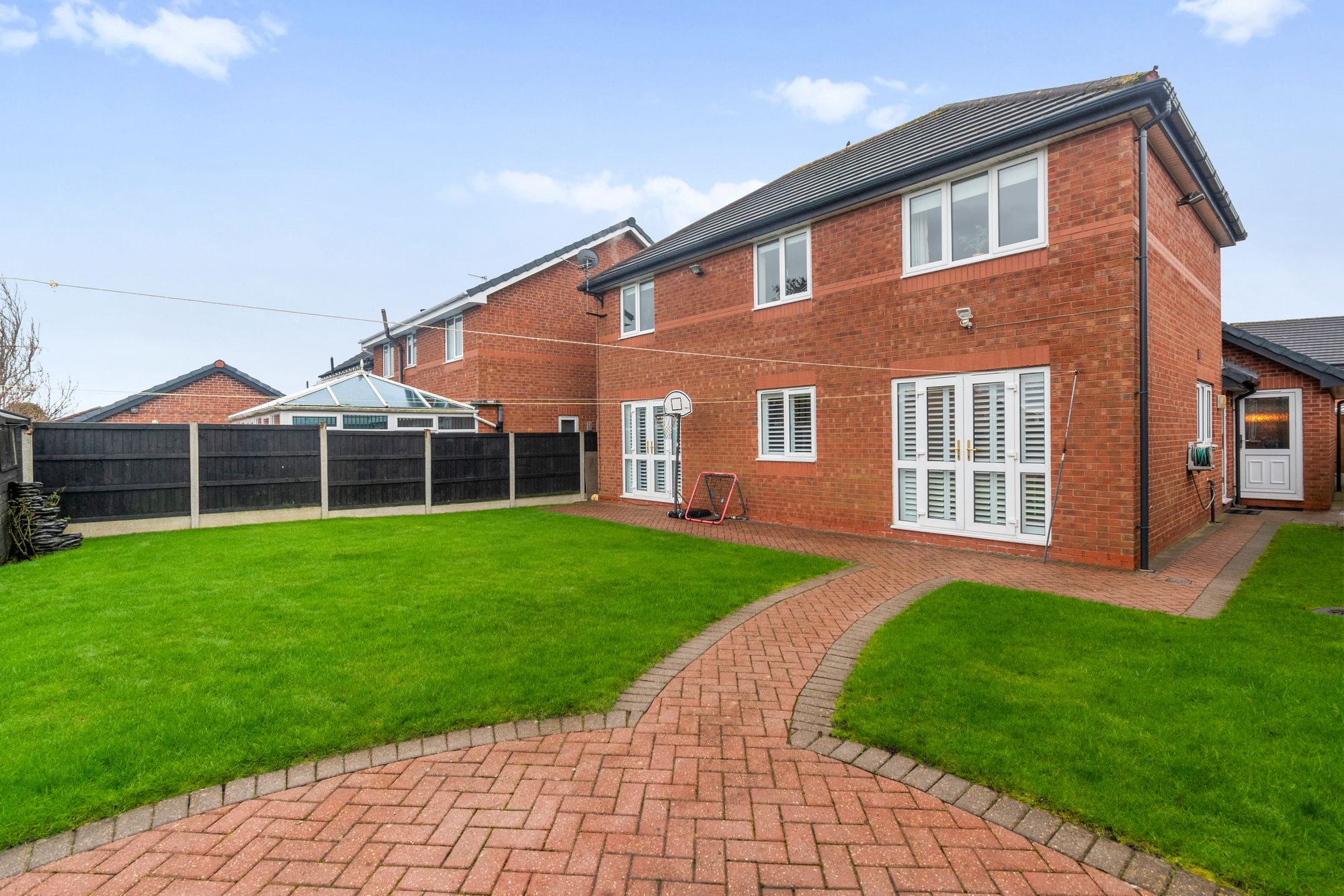 Hedworth Gardens, St. Helens