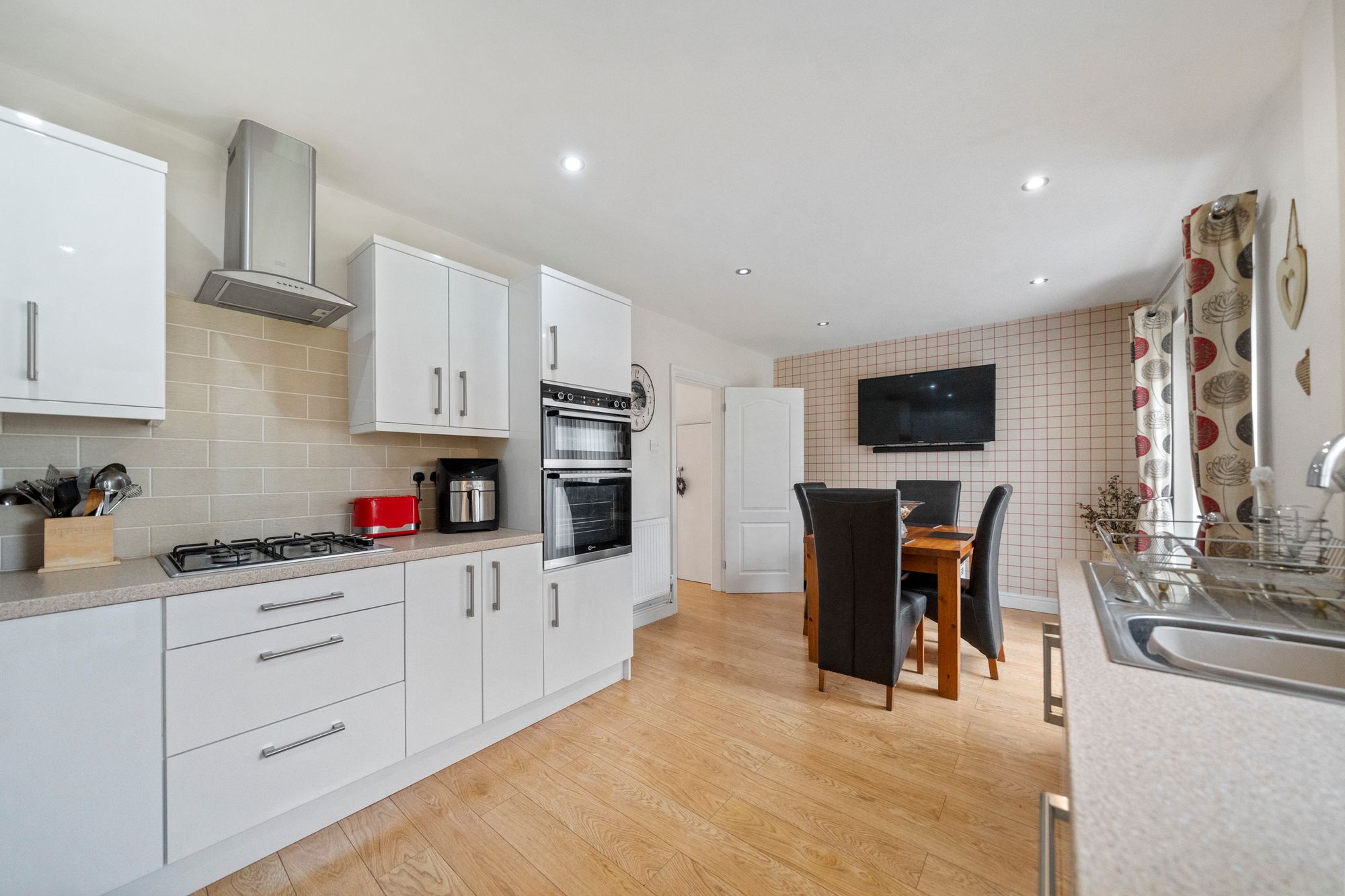 Haley Road North, Burtonwood, WA5