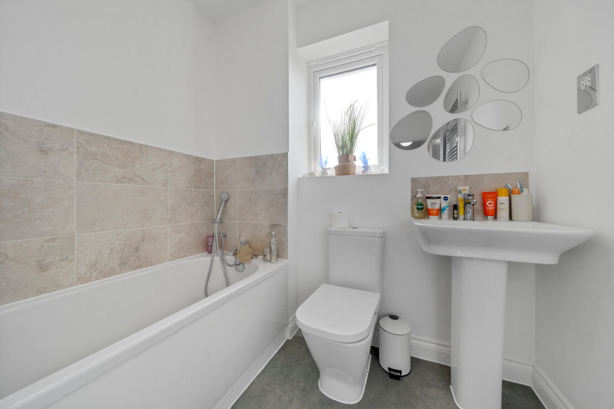 Bettison Avenue, Leigh