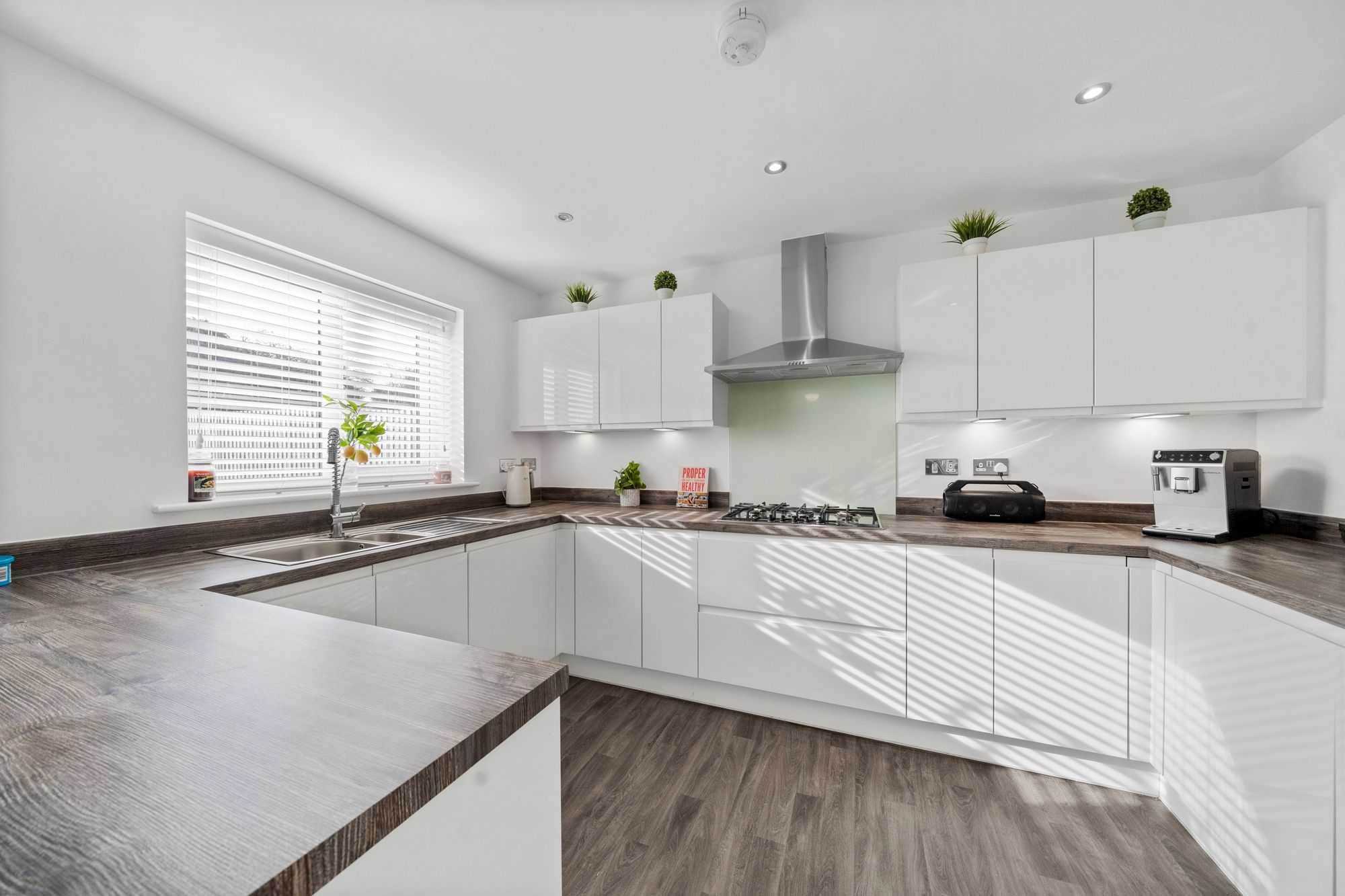 Bettison Avenue, Leigh