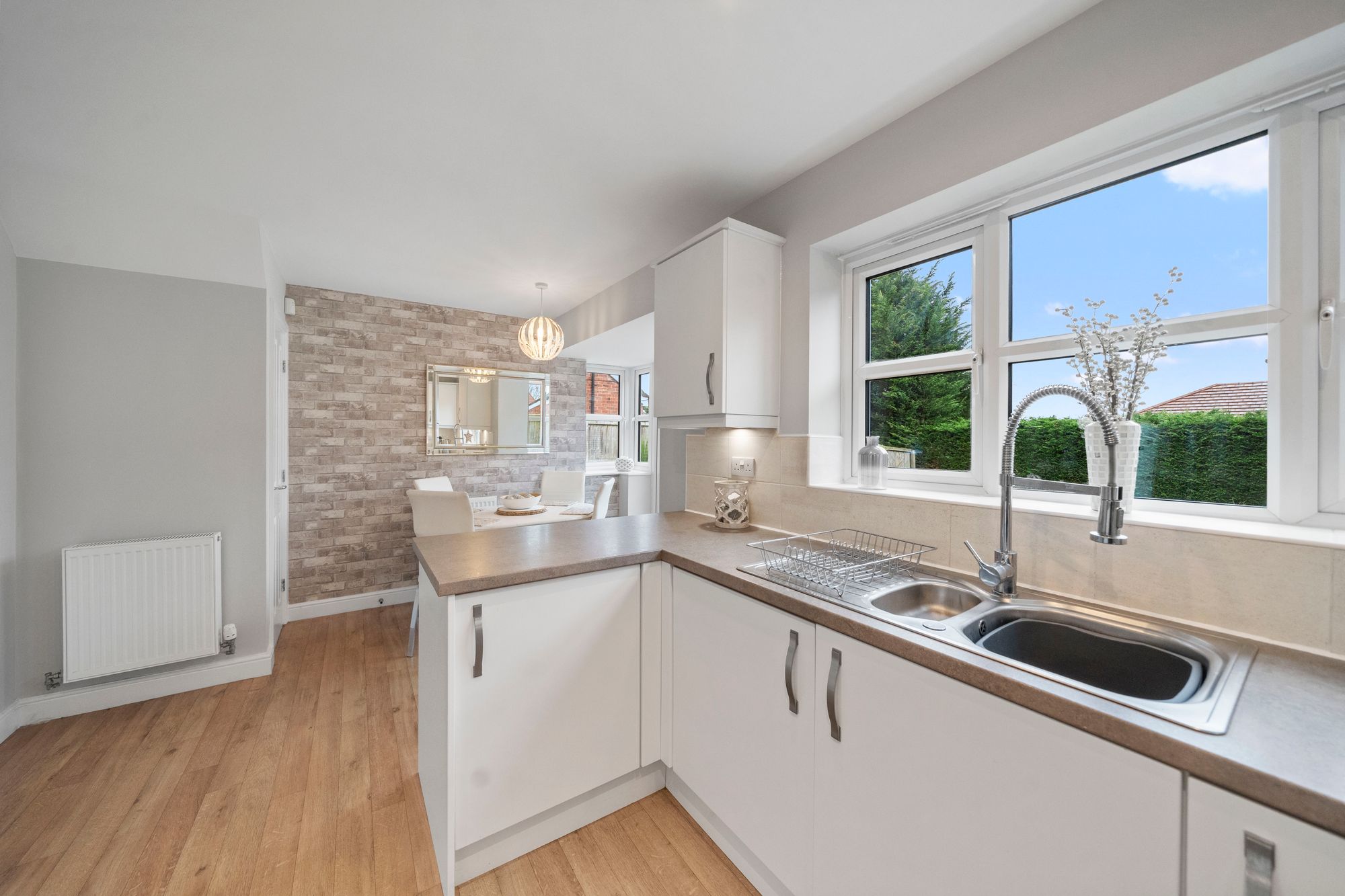 Commissioner Square, Warrington