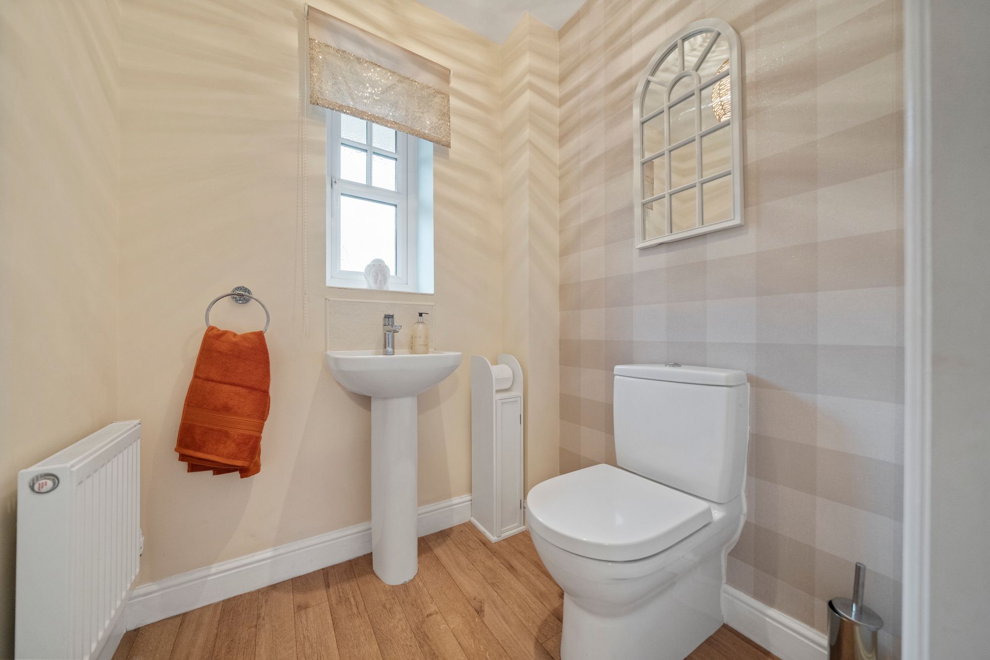 Commissioner Square, Warrington