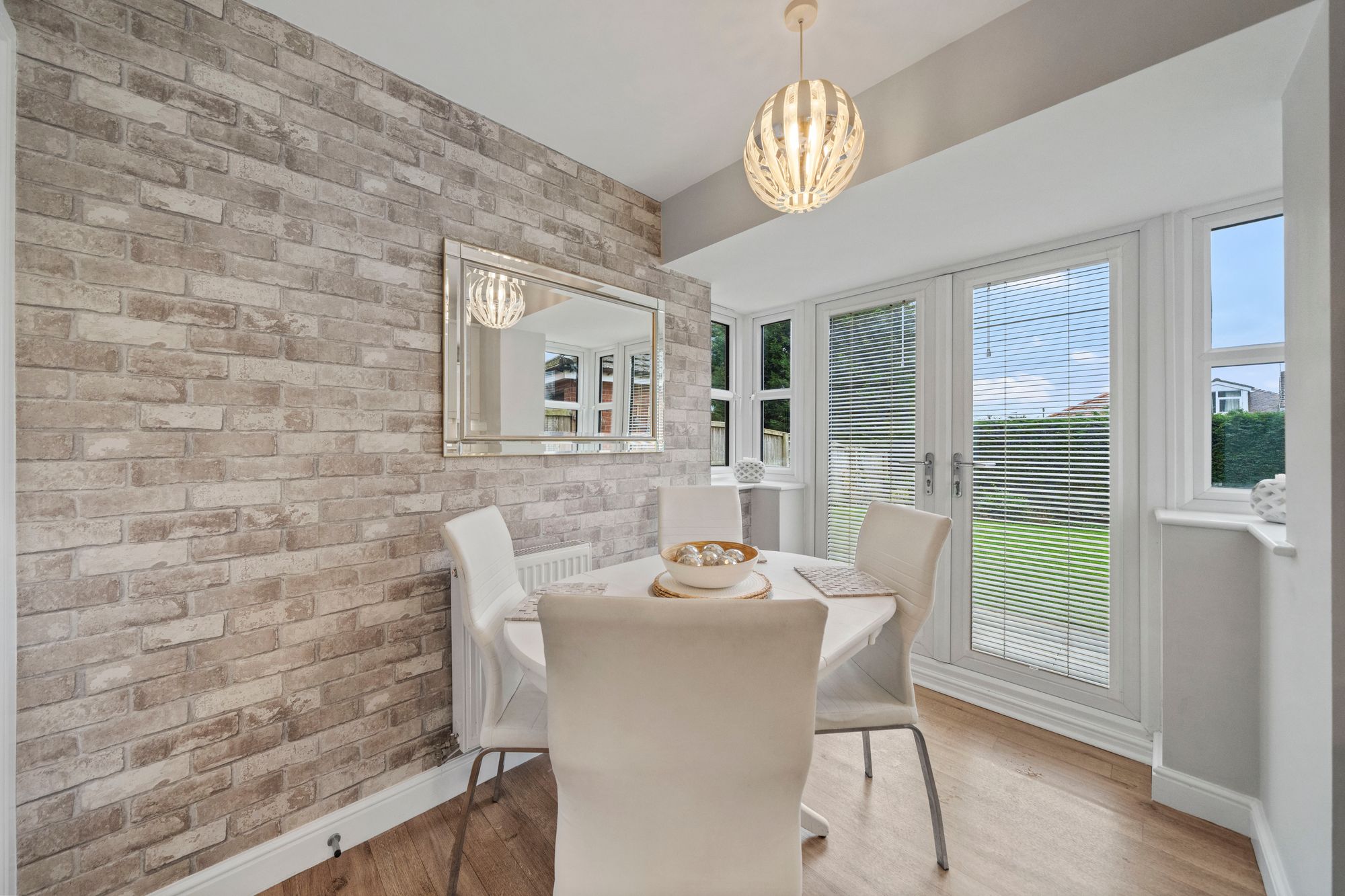 Commissioner Square, Warrington