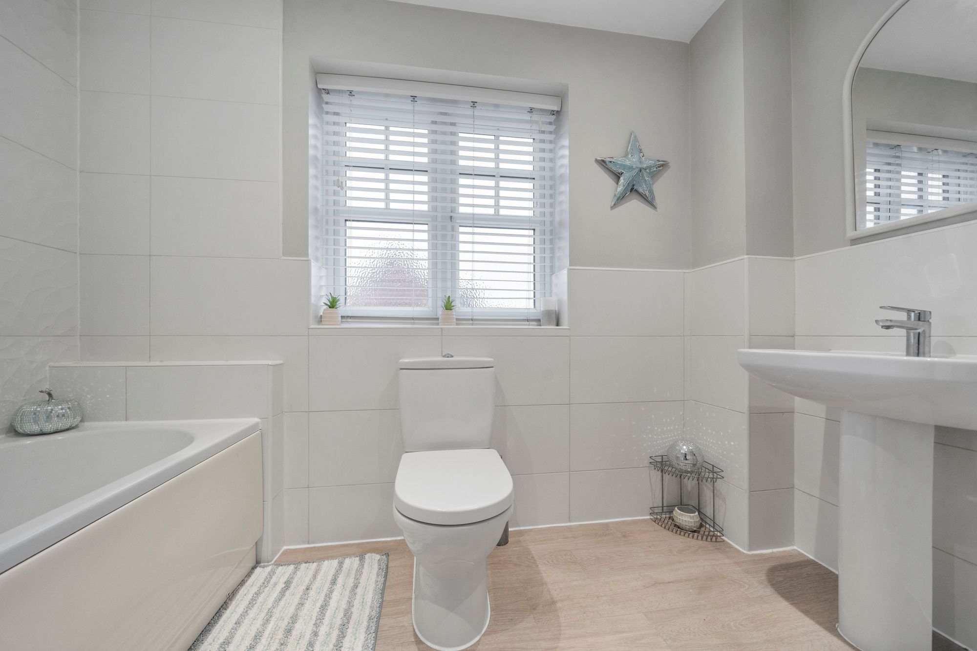 Commissioner Square, Warrington