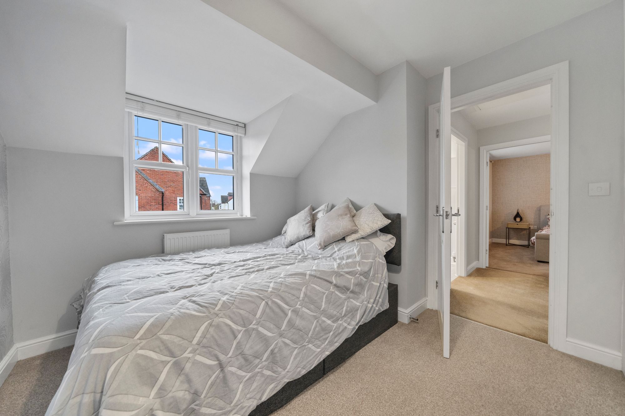 Commissioner Square, Warrington