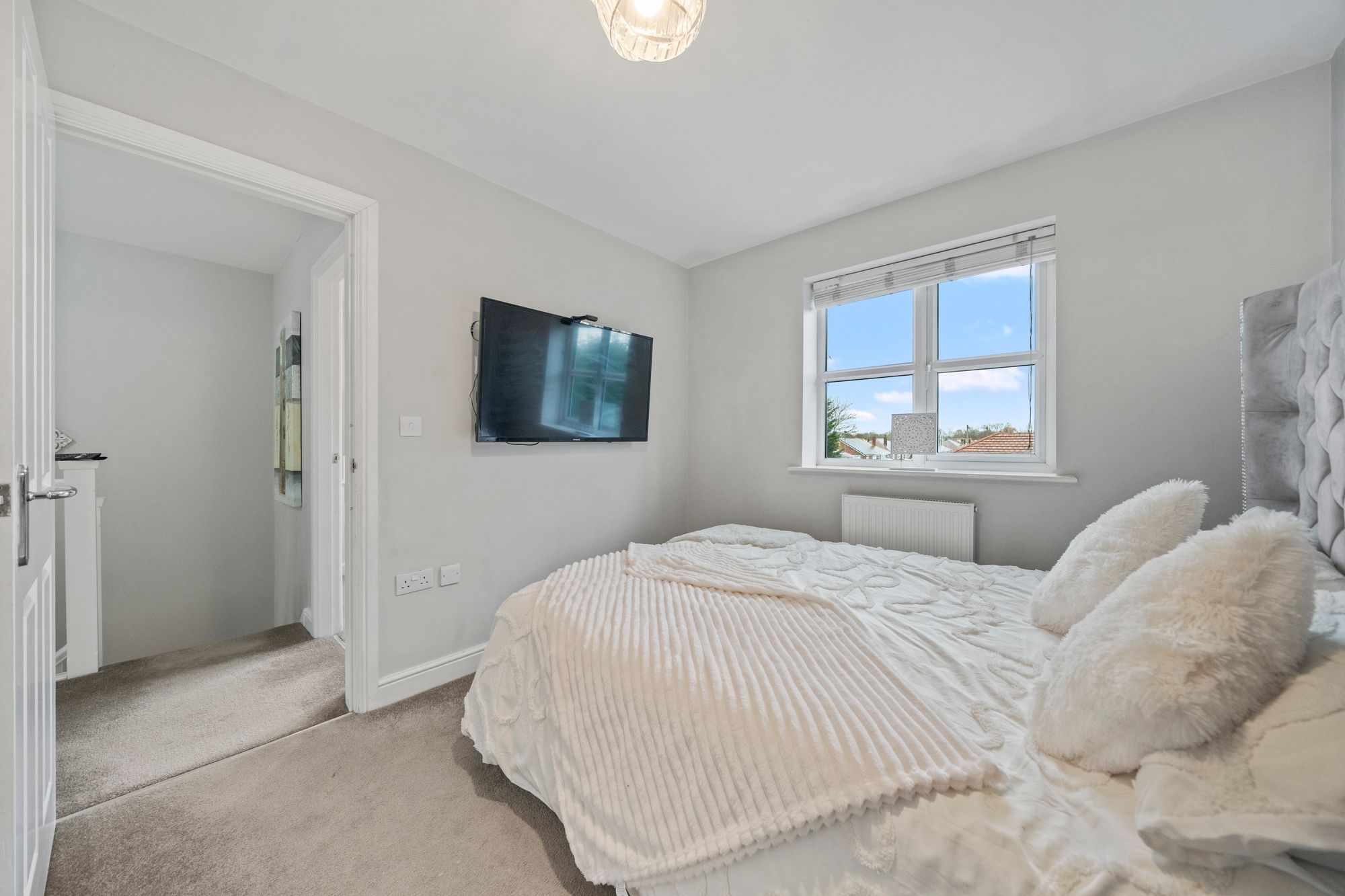 Commissioner Square, Warrington