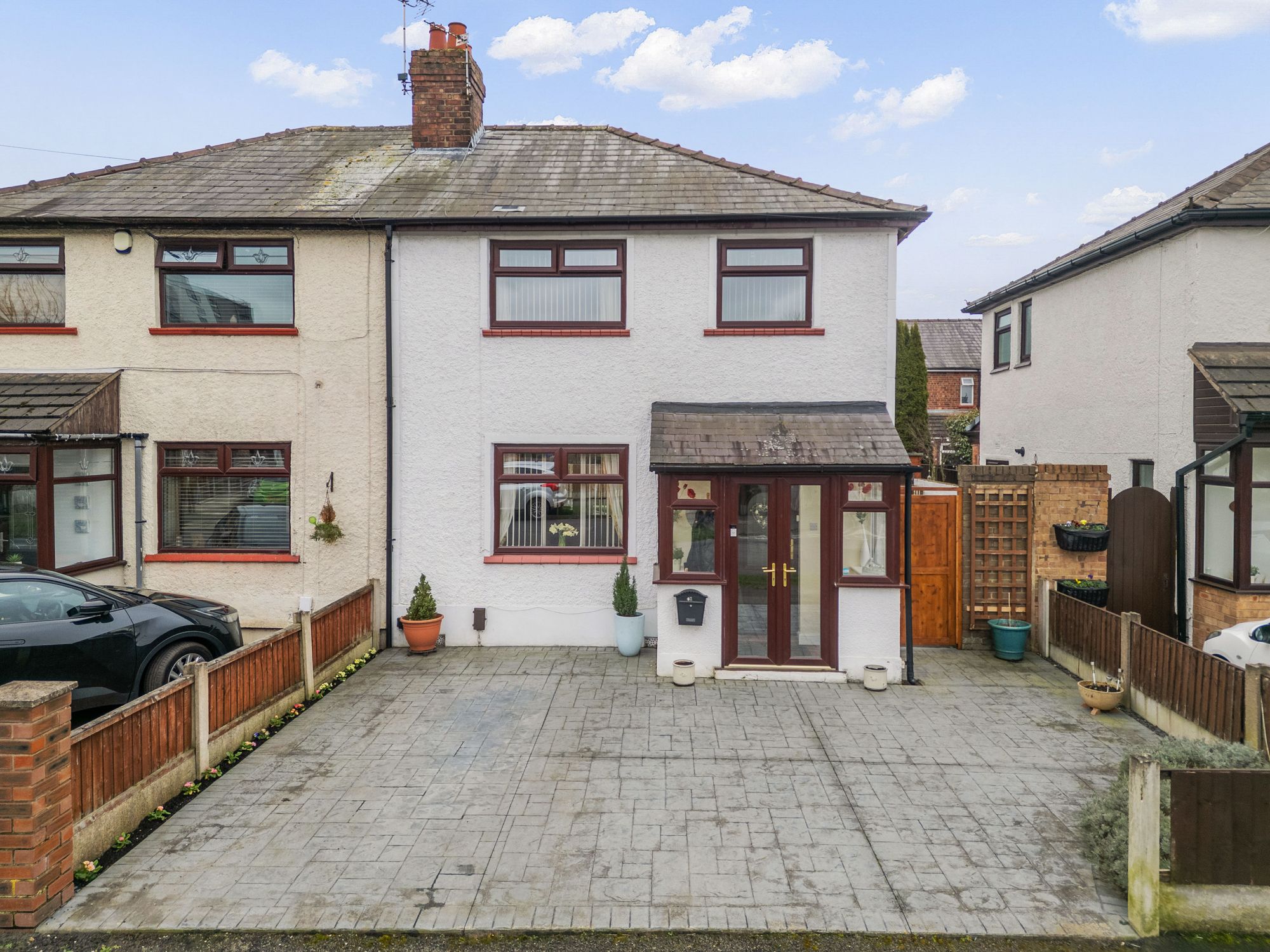 Westy Lane, Warrington, WA4