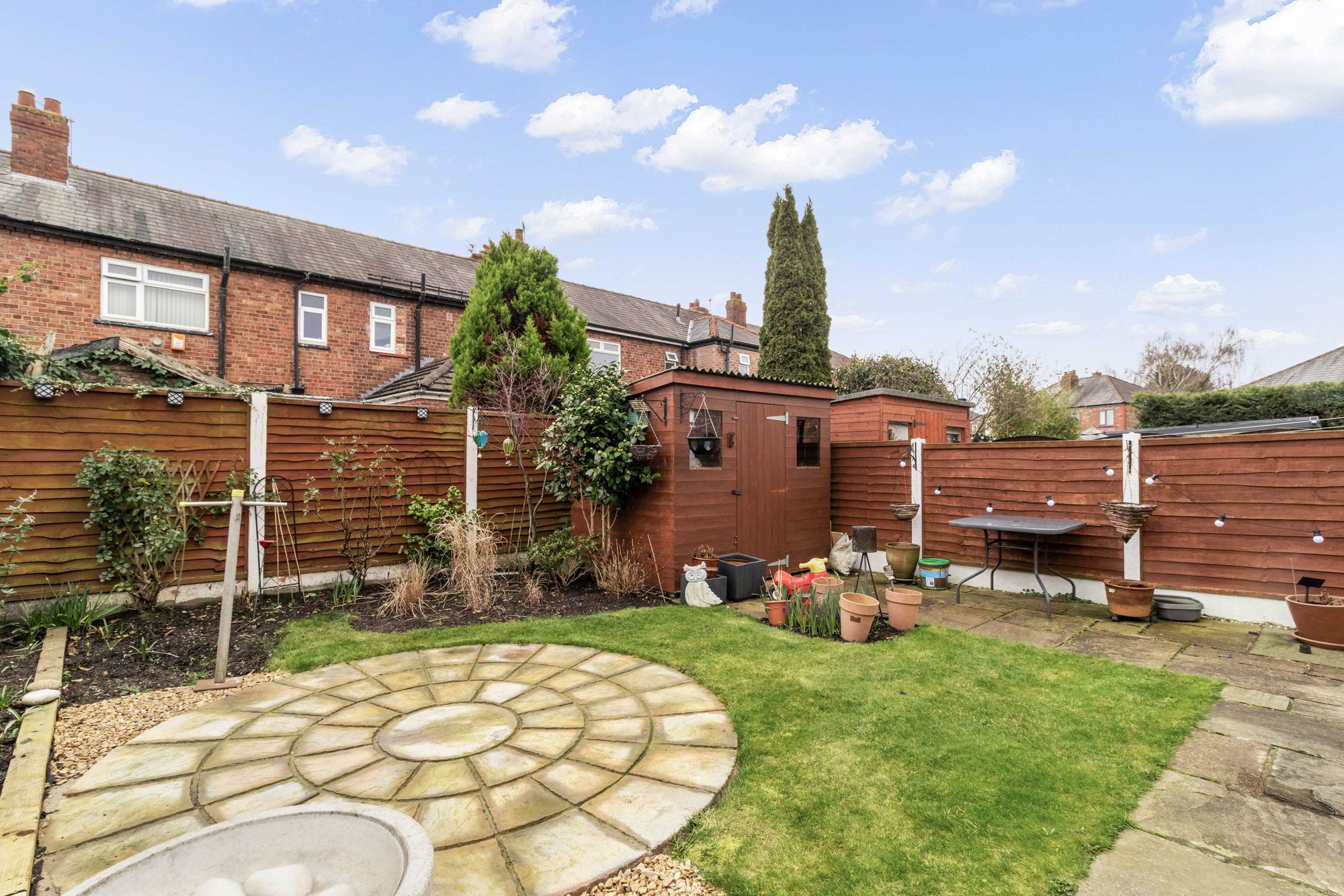 Westy Lane, Warrington