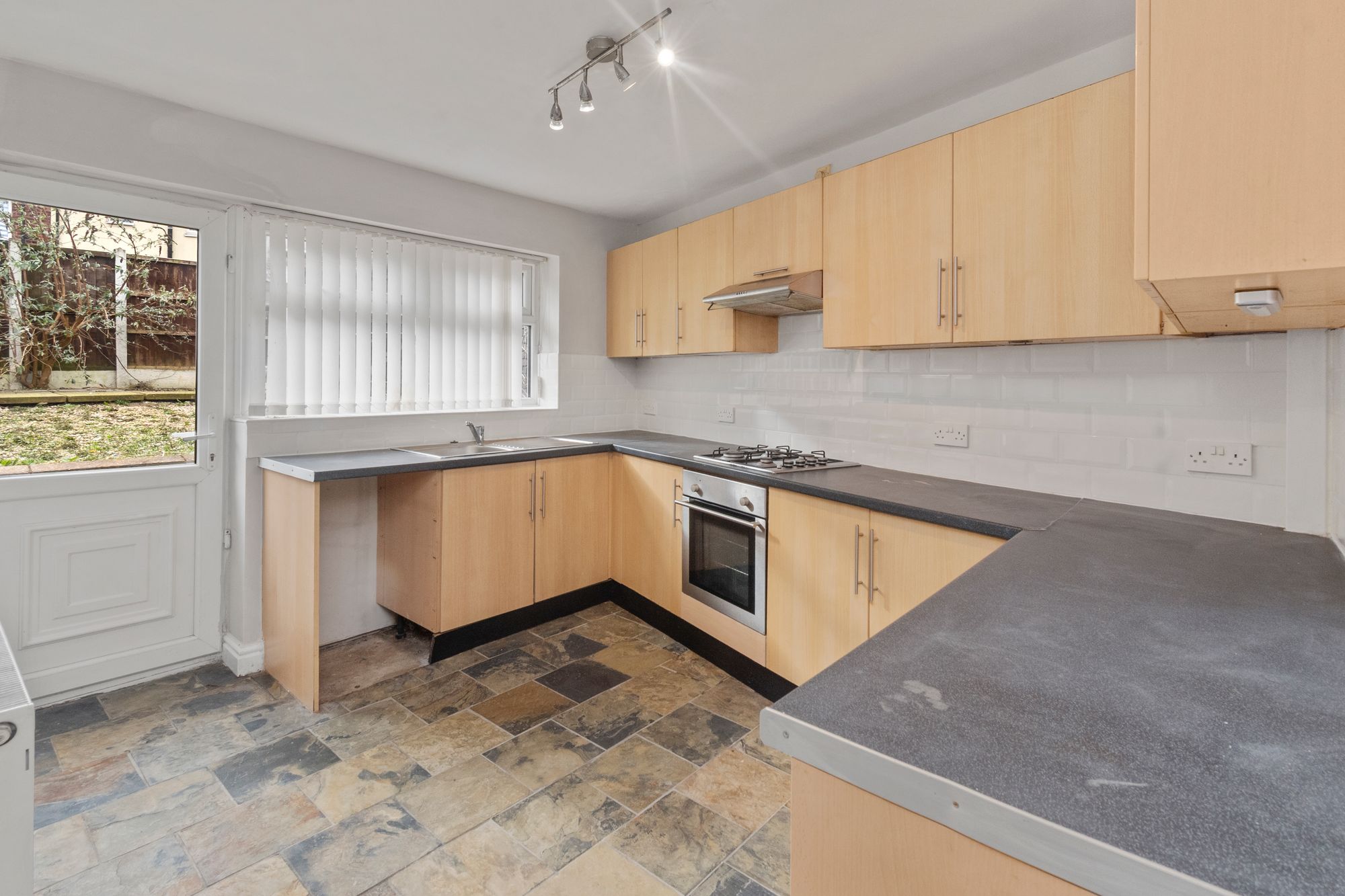 Sidney Street, St. Helens