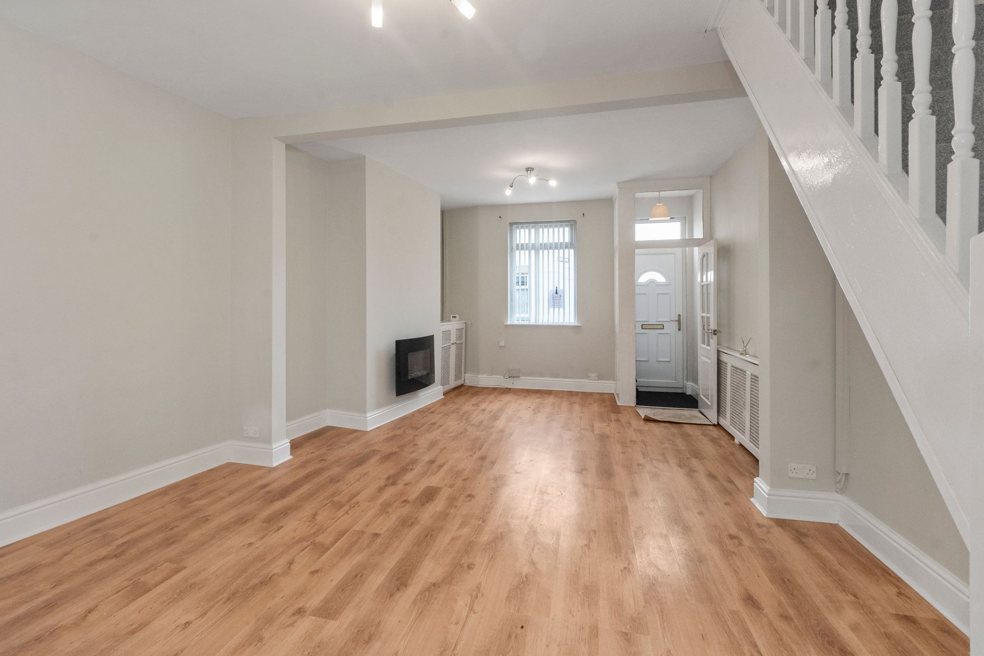 Sidney Street, St. Helens