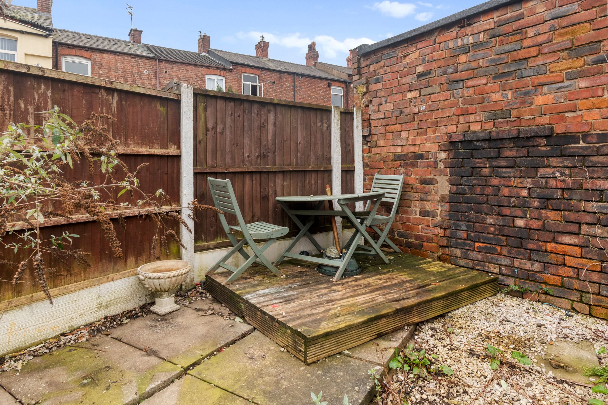 Sidney Street, St. Helens