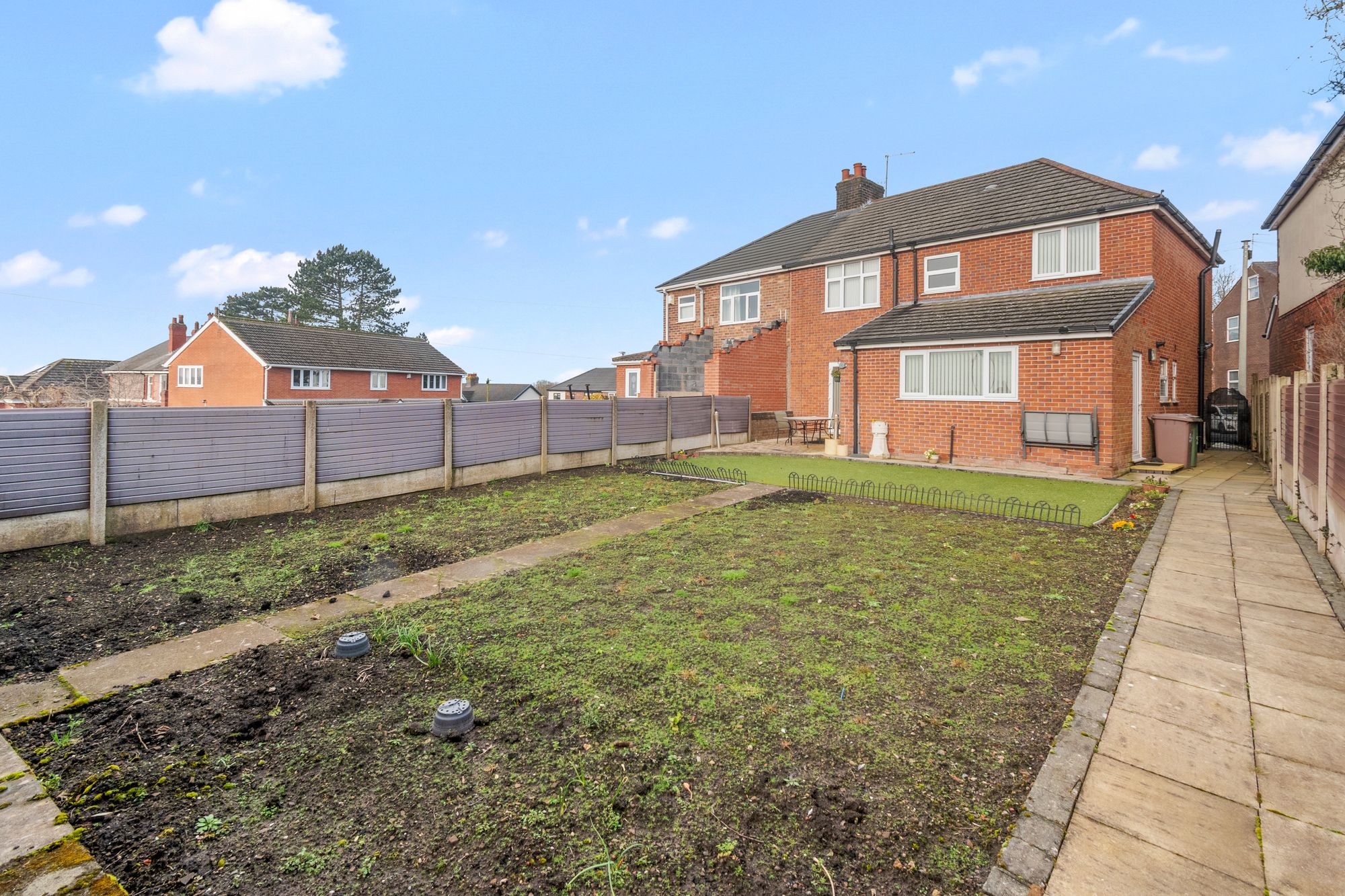 Moss Bank Road, St. Helens, WA11