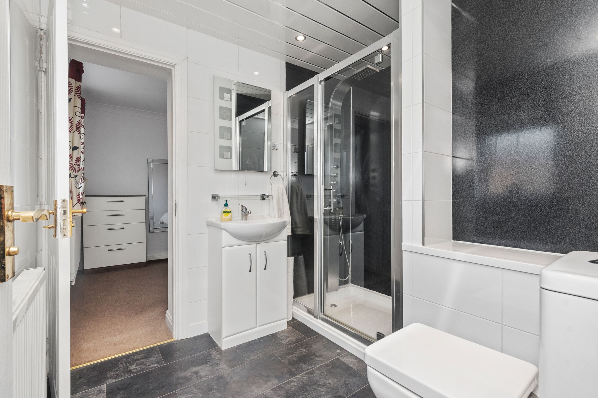 Moss Bank Road, St. Helens, WA11