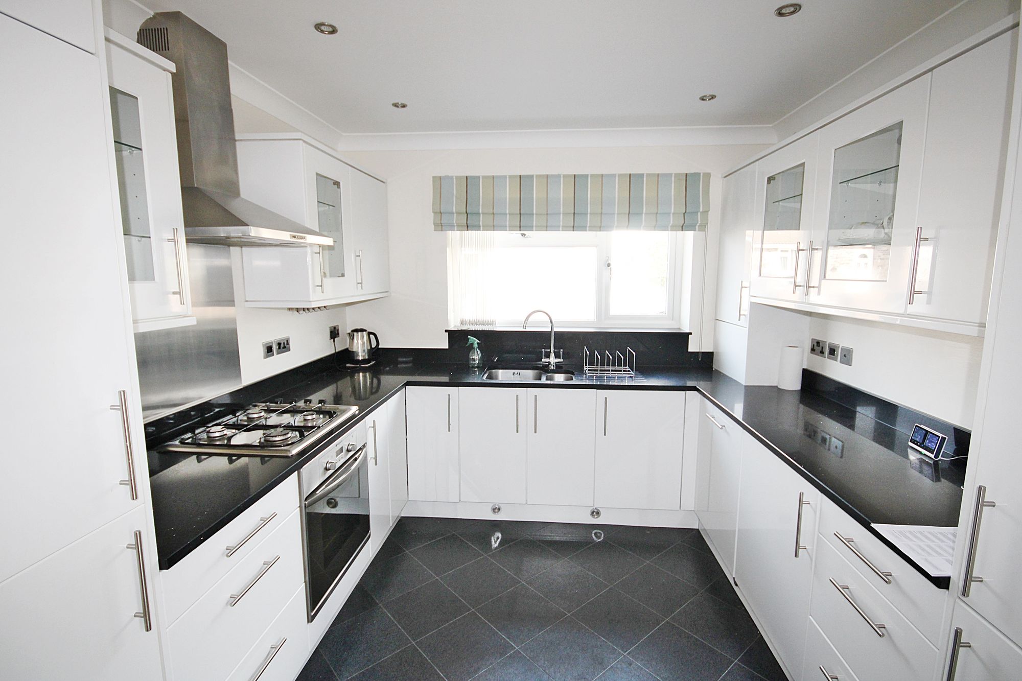 Austral Avenue, Warrington