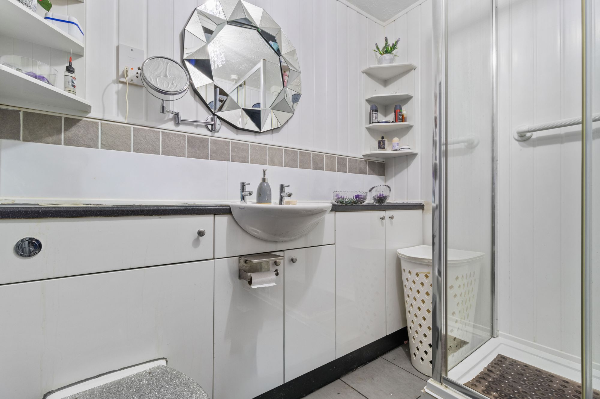 Oulton Court, Warrington